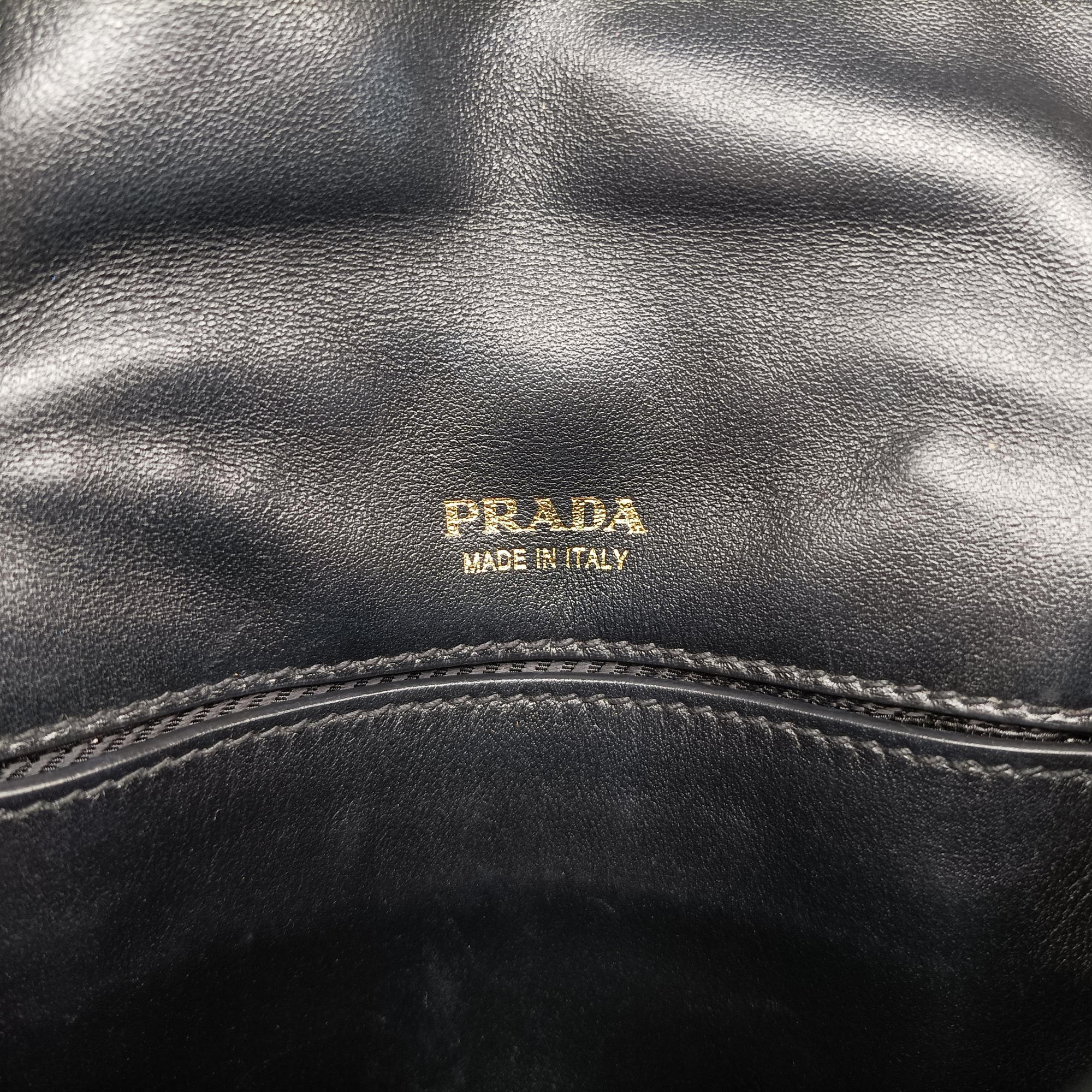 Pre-owned Prada Velvet Belt Bum Black Velour IBL002 shoulderbag | stylenewstar