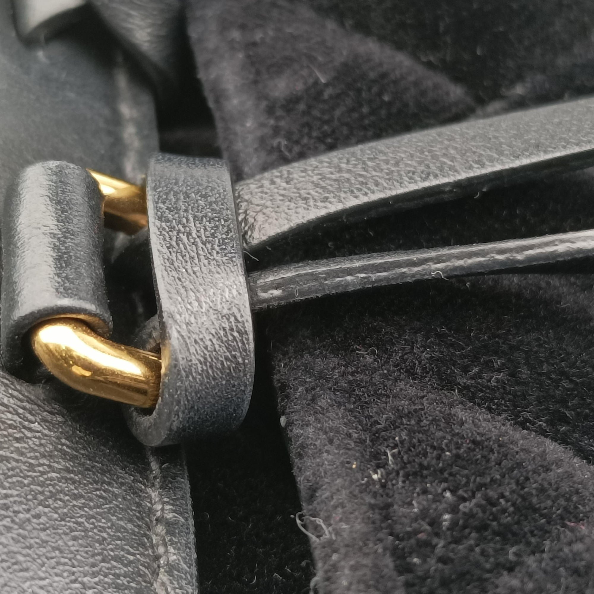 Pre-owned Prada Velvet Belt Bum Black Velour IBL002 shoulderbag | stylenewstar