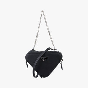 Pre-owned Prada Triangle Logo Plate Black SAFFIANO Leather 1NR015 shoulderbag | stylenewstar