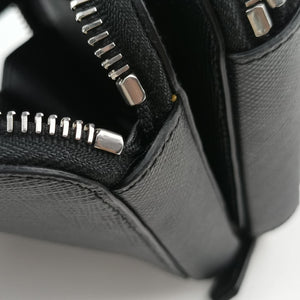 Pre-owned Prada Triangle Logo Plate Black SAFFIANO Leather 1NR015 shoulderbag | stylenewstar