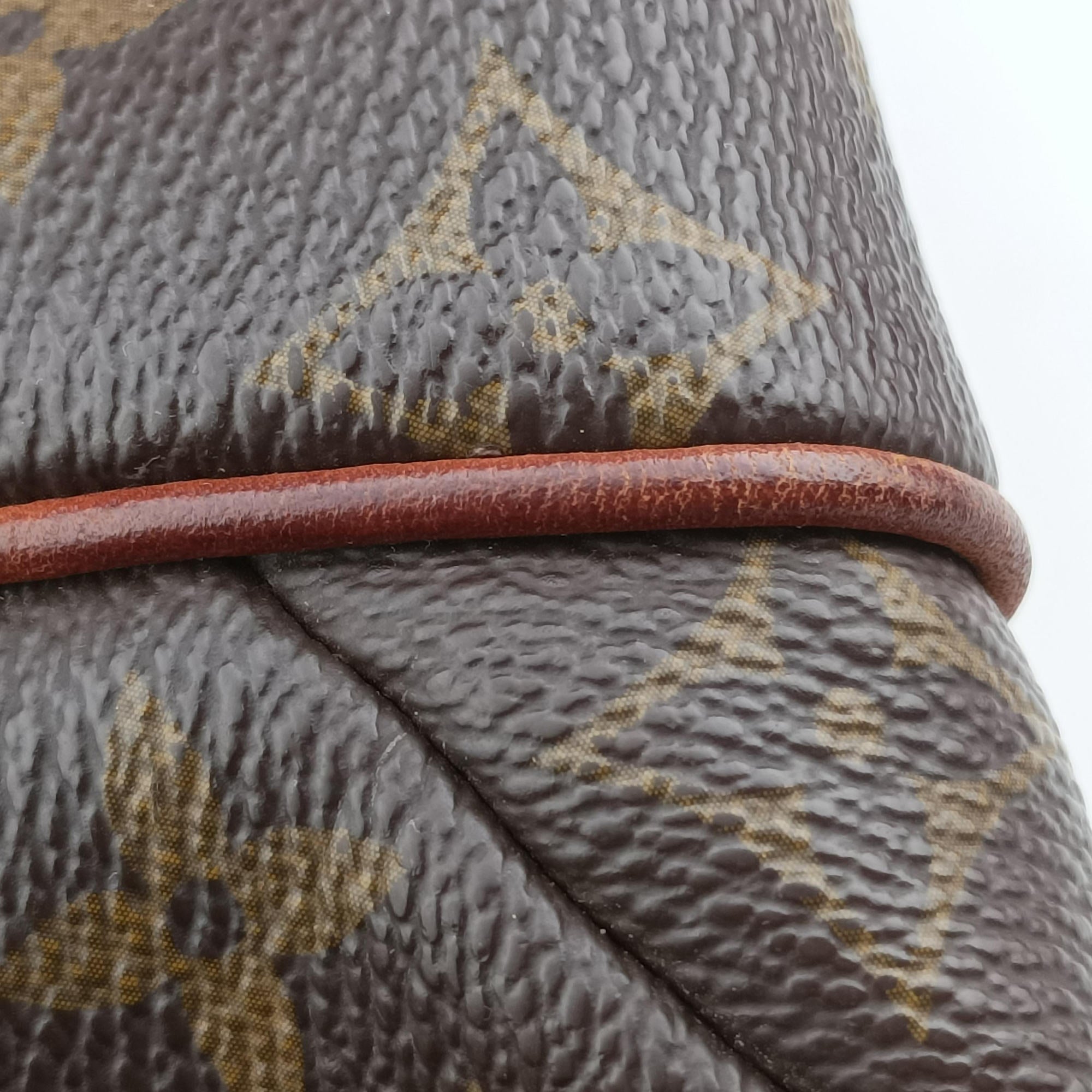 Pre-owned Louis Vuitton TOTALLY MM brown Monogram Canvas M56689 handbag | stylenewstar