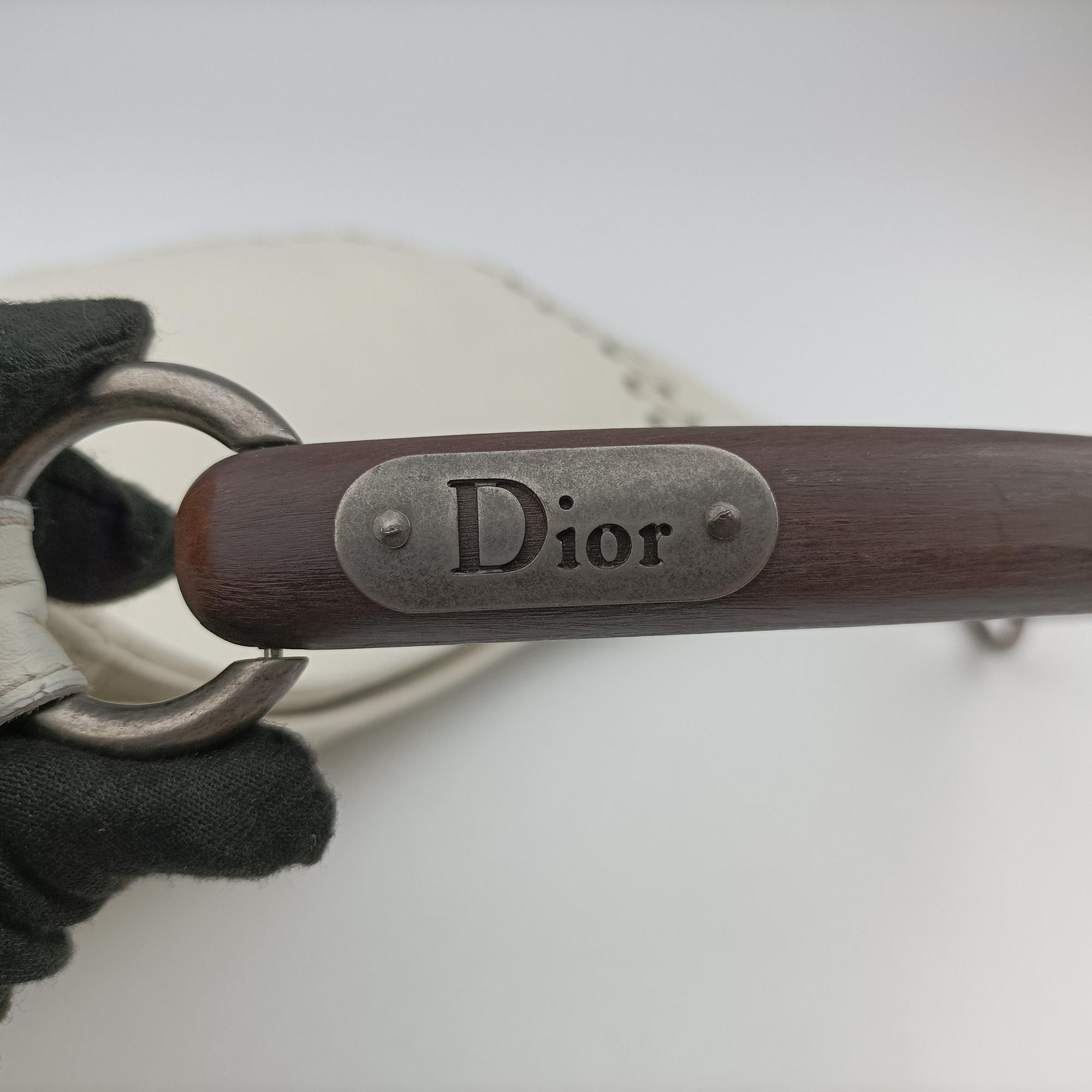 Pre-owned Christian Dior Ethnic Hobo White Leather  handbag | stylenewstar