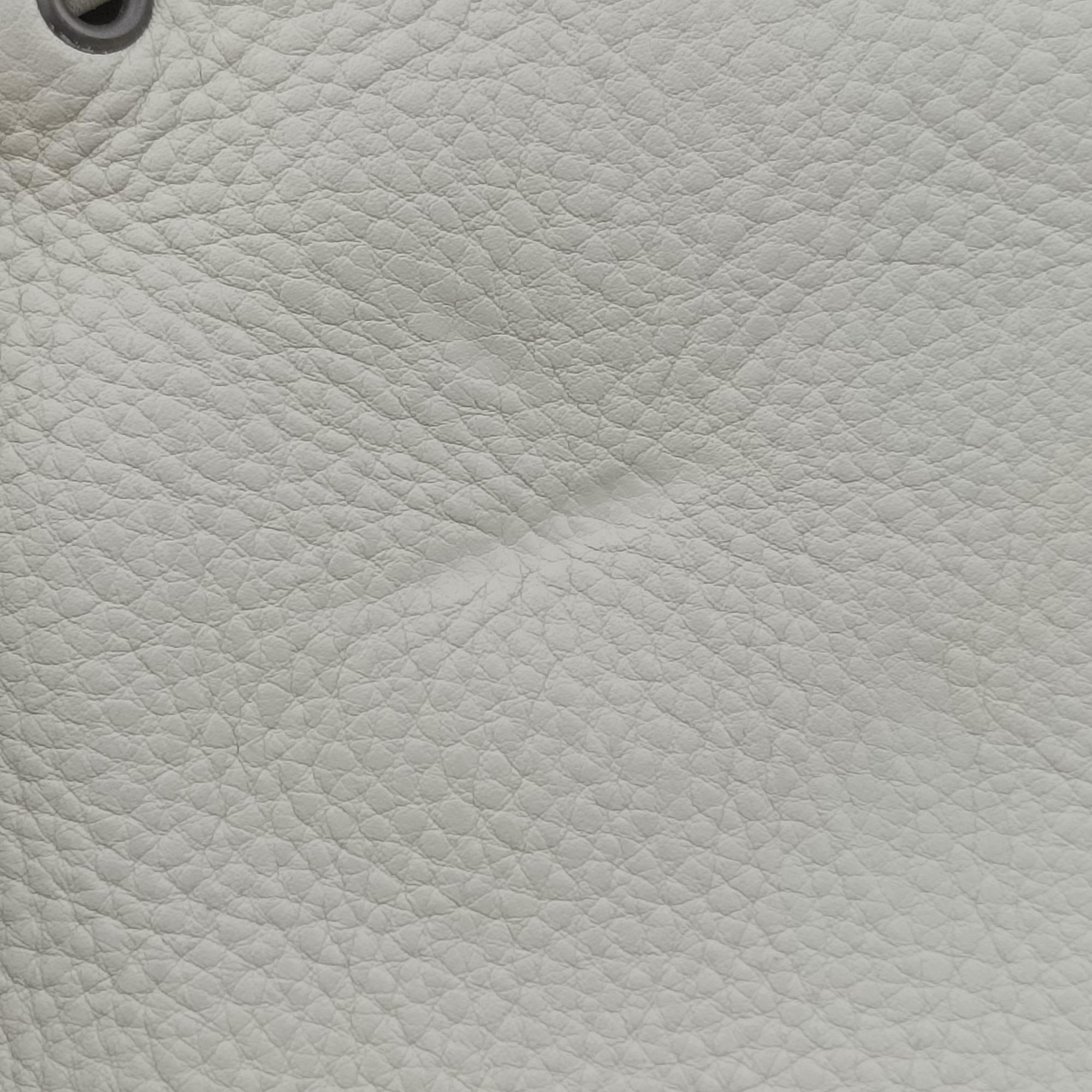 Pre-owned Christian Dior Ethnic Hobo White Leather  handbag | stylenewstar
