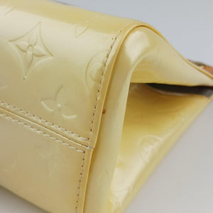 Pre-owned Louis Vuitton ROXBURY Drive Perle Vernis M91374 shoulderbag | stylenewstar