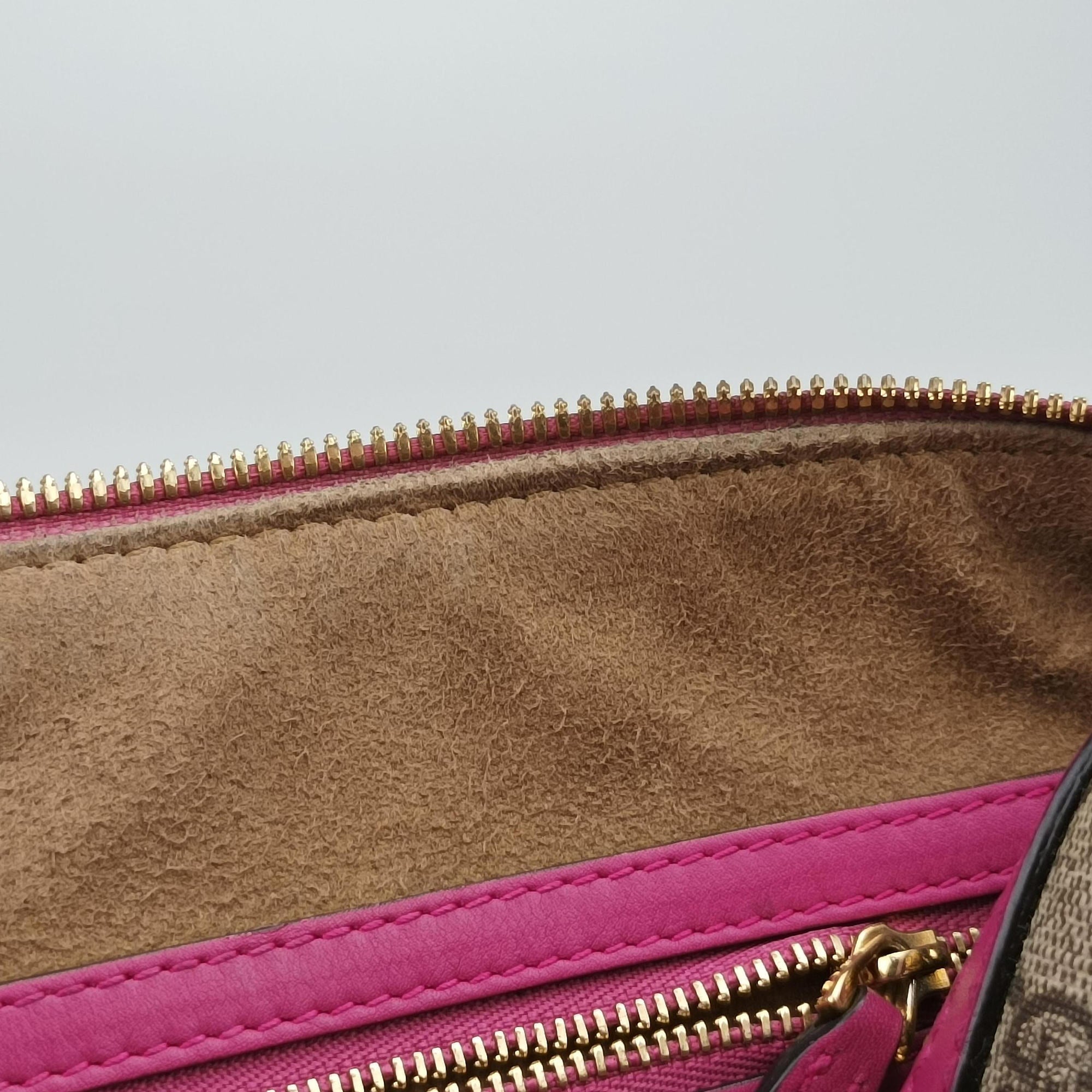 Pre-owned Gucci GG SUPREME beige×red×pink PVC coated canvas×Leather 409529 shoulderbag | stylenewstar