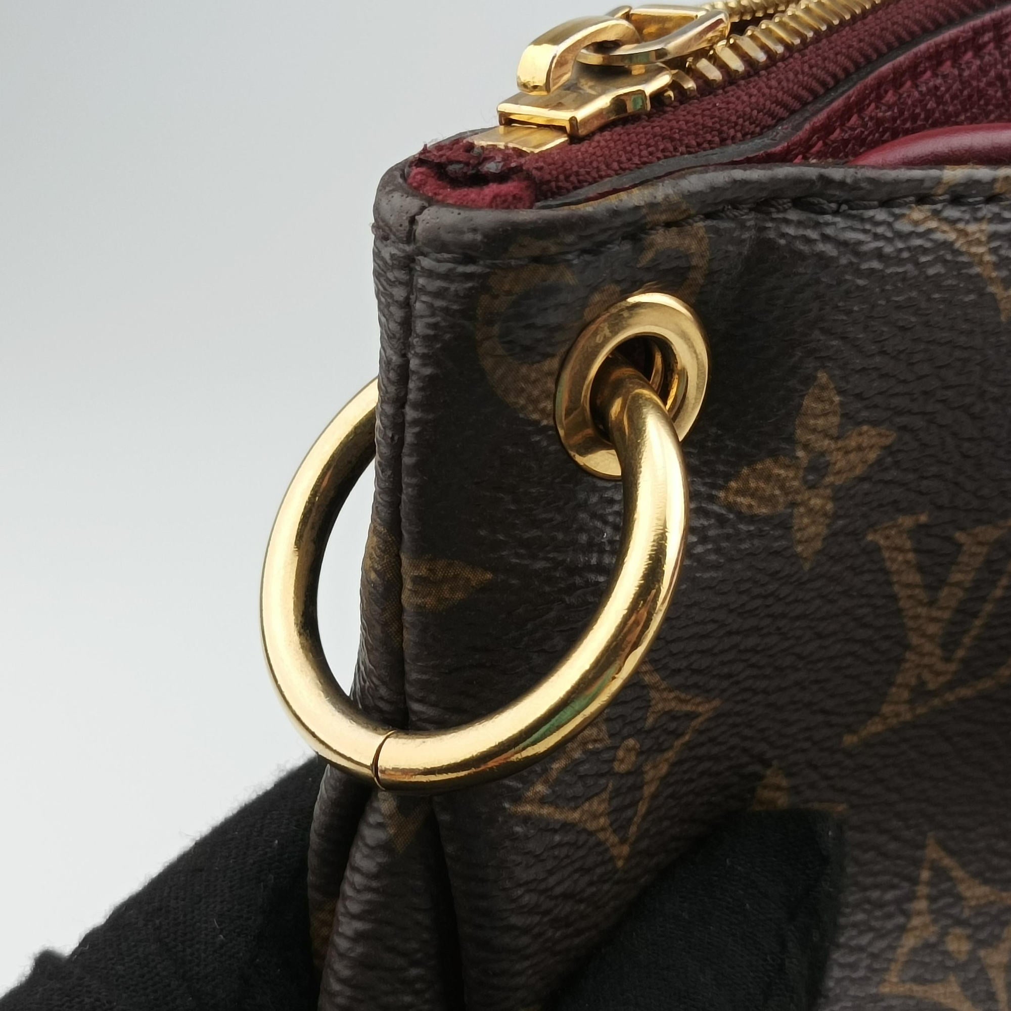 Secondhand Louis Vuitton PALLAS brown×RAISIN Monogram Canvas×calf leather M41599 shoulderbag | stylenewstar