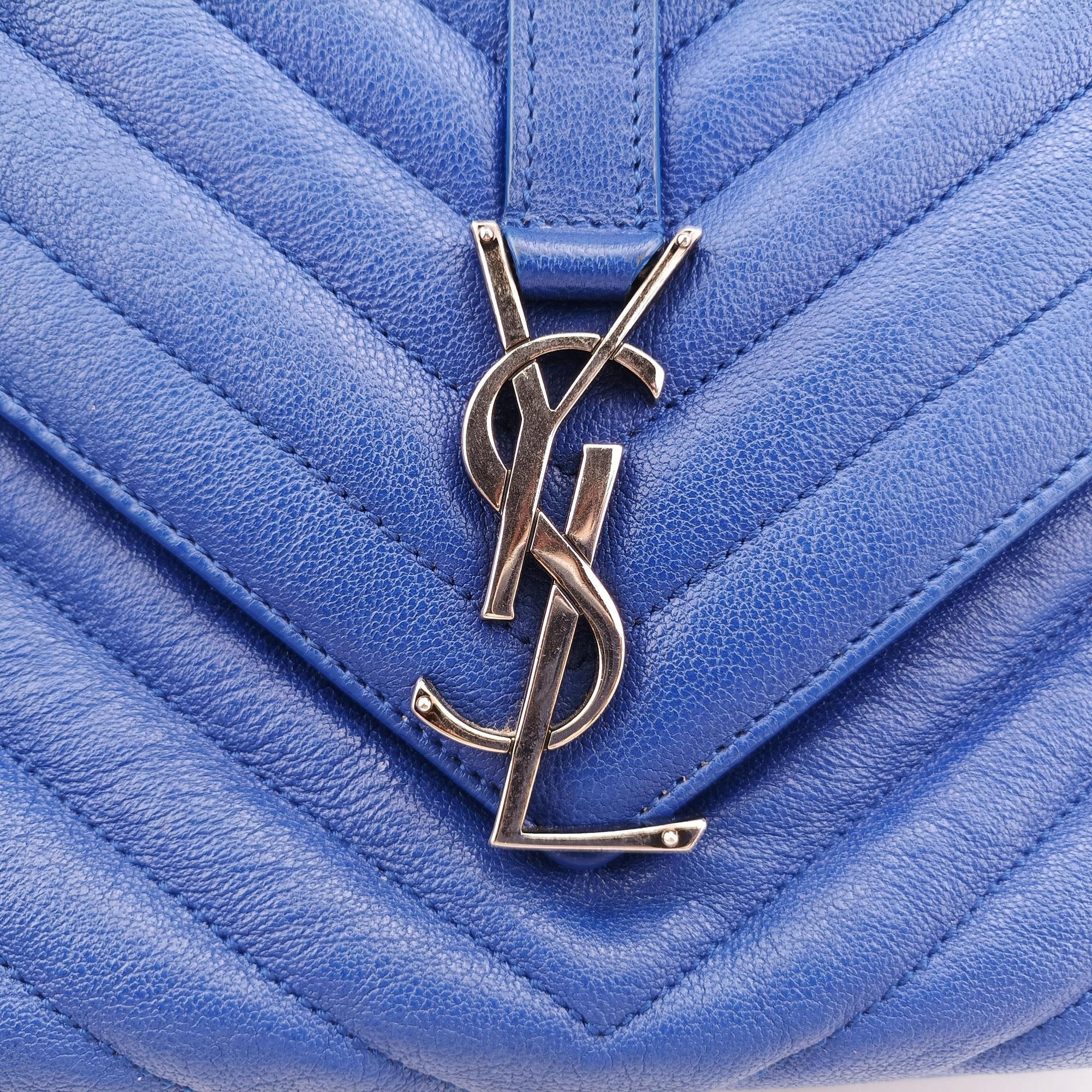 Pre-owned Yves Saint Laurent COLLEGE Blue Leather 392737 shoulderbag | stylenewstar