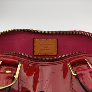 Pre-owned Louis Vuitton Alma BB CERISE Vernis M90174 shoulderbag | stylenewstar