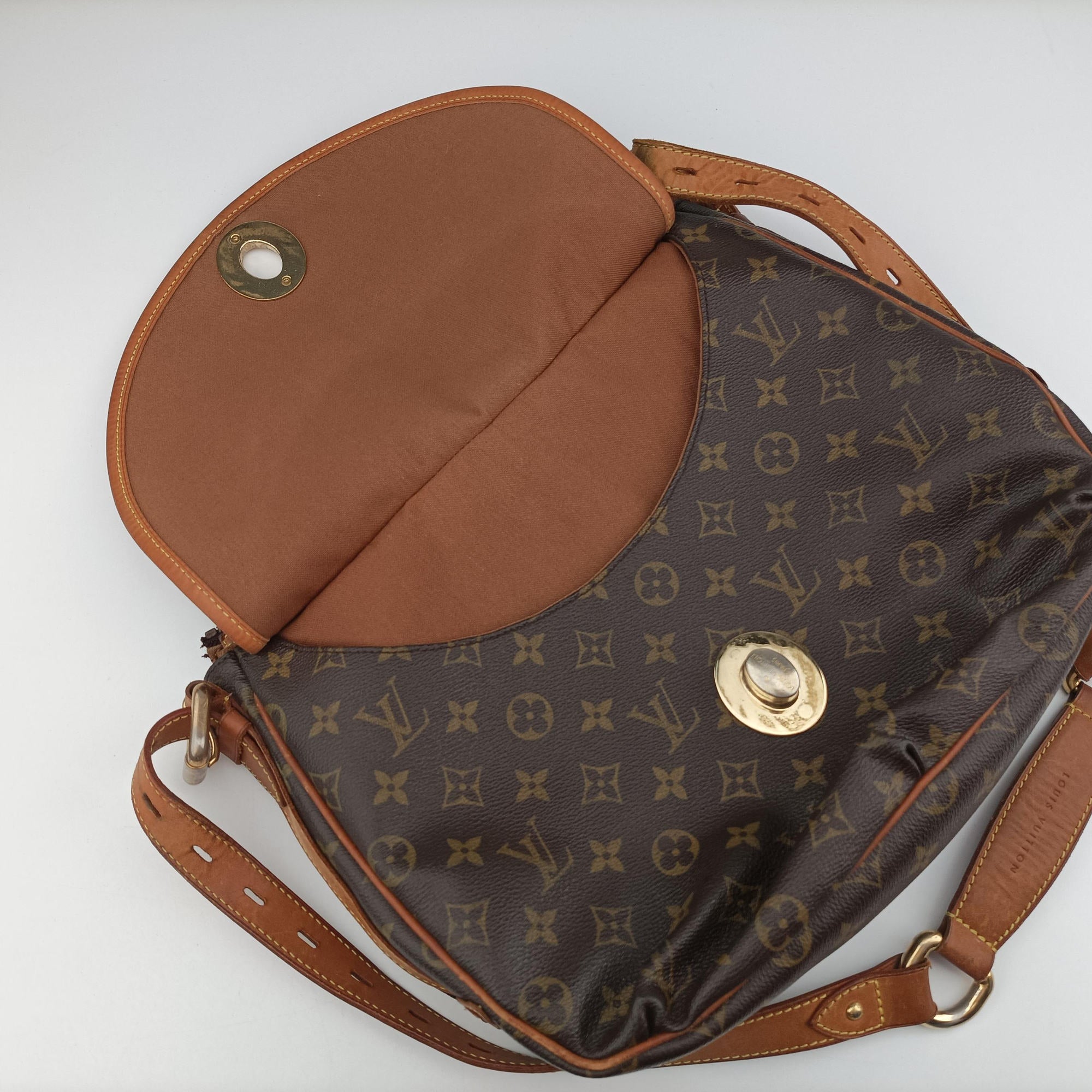 Pre-owned Louis Vuitton TULUM GM Brown Monogram Canvas M40075 shoulderbag | stylenewstar