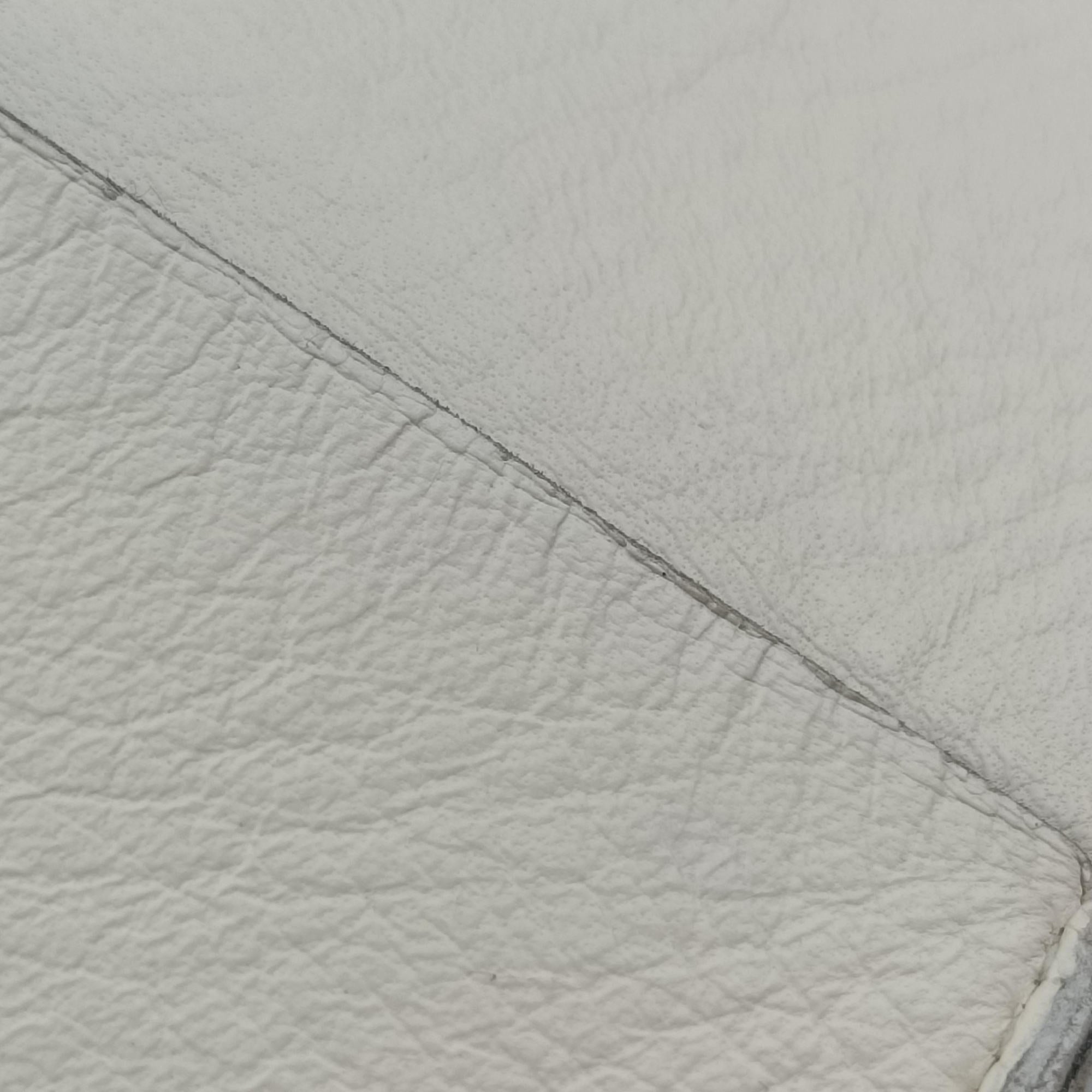 Vintage Bottega Veneta The Arcotote White lambskin  handbag | stylenewstar