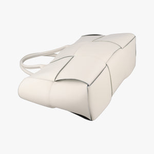 Vintage Bottega Veneta The Arcotote White lambskin  handbag | stylenewstar