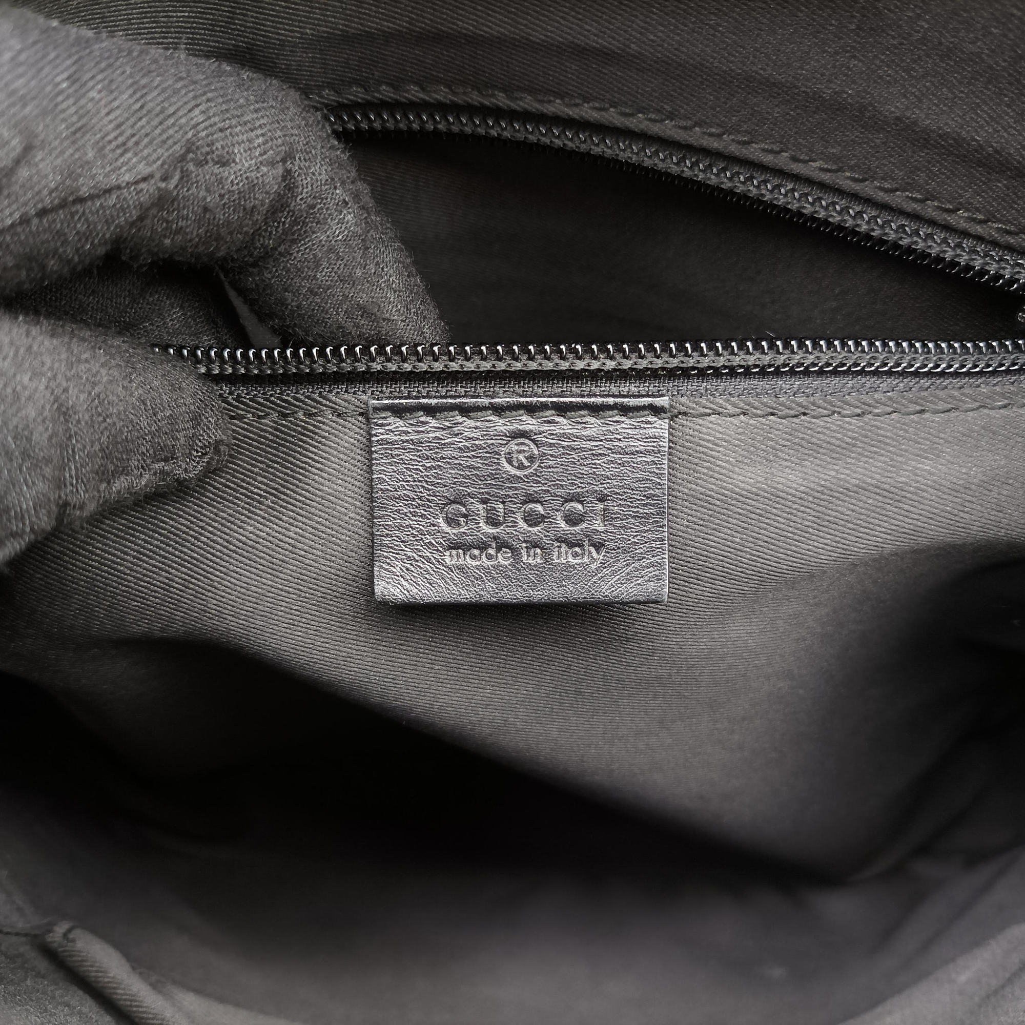 Pre-owned Gucci Diamante Black leather 201448 shoulderbag | stylenewstar