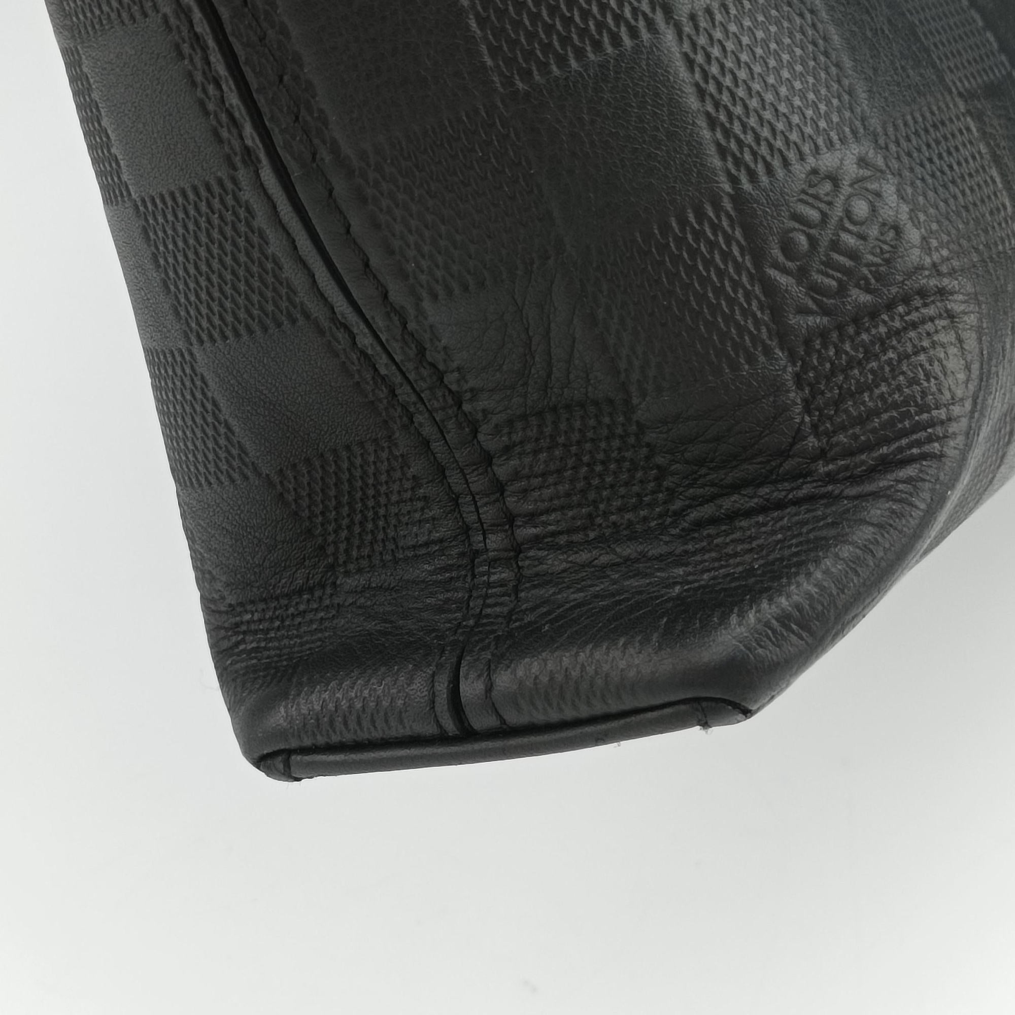Secondhand Louis Vuitton Porte-Documents Jour NM Noir Damier Graphite N48260 handbag | stylenewstar