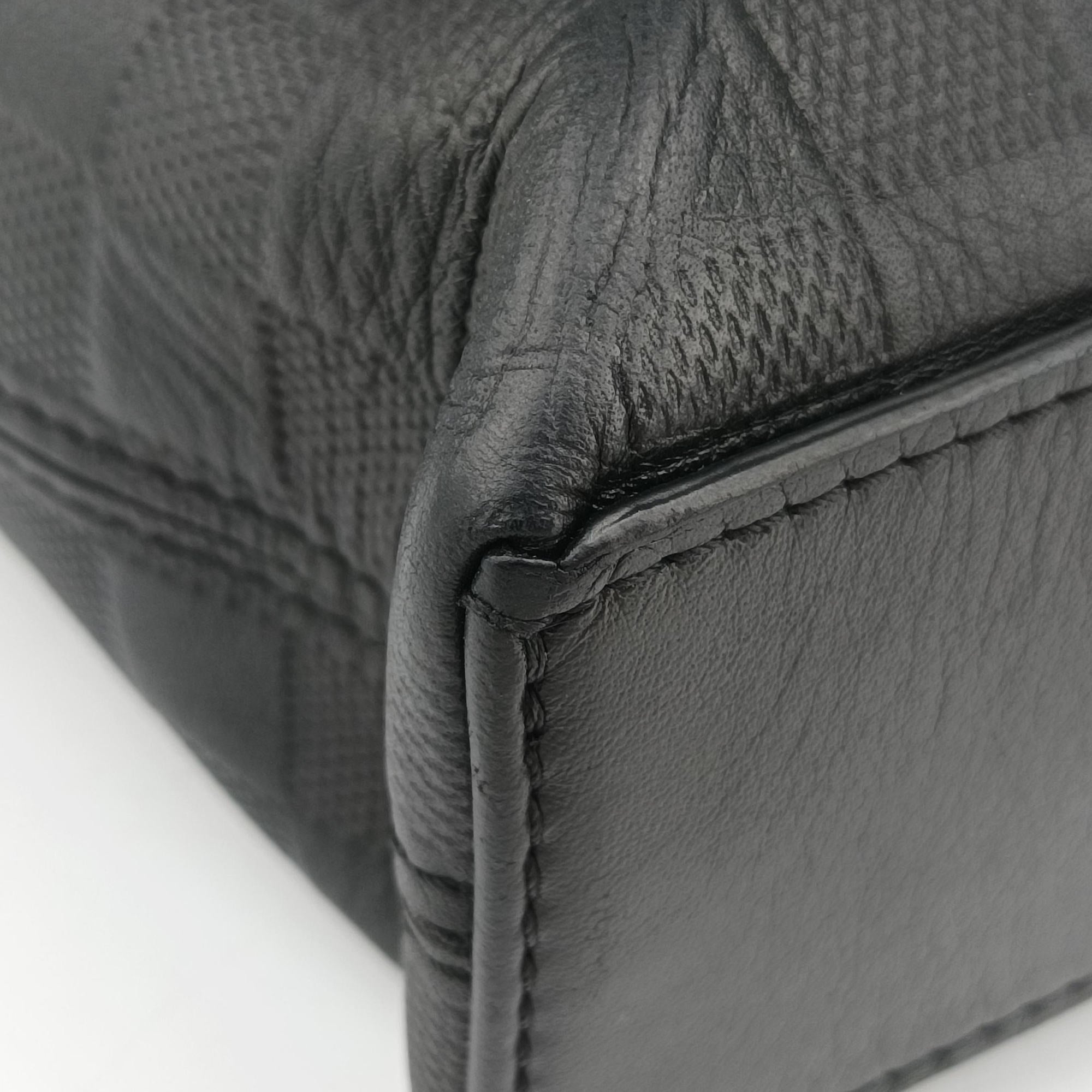 Secondhand Louis Vuitton Porte-Documents Jour NM Noir Damier Graphite N48260 handbag | stylenewstar