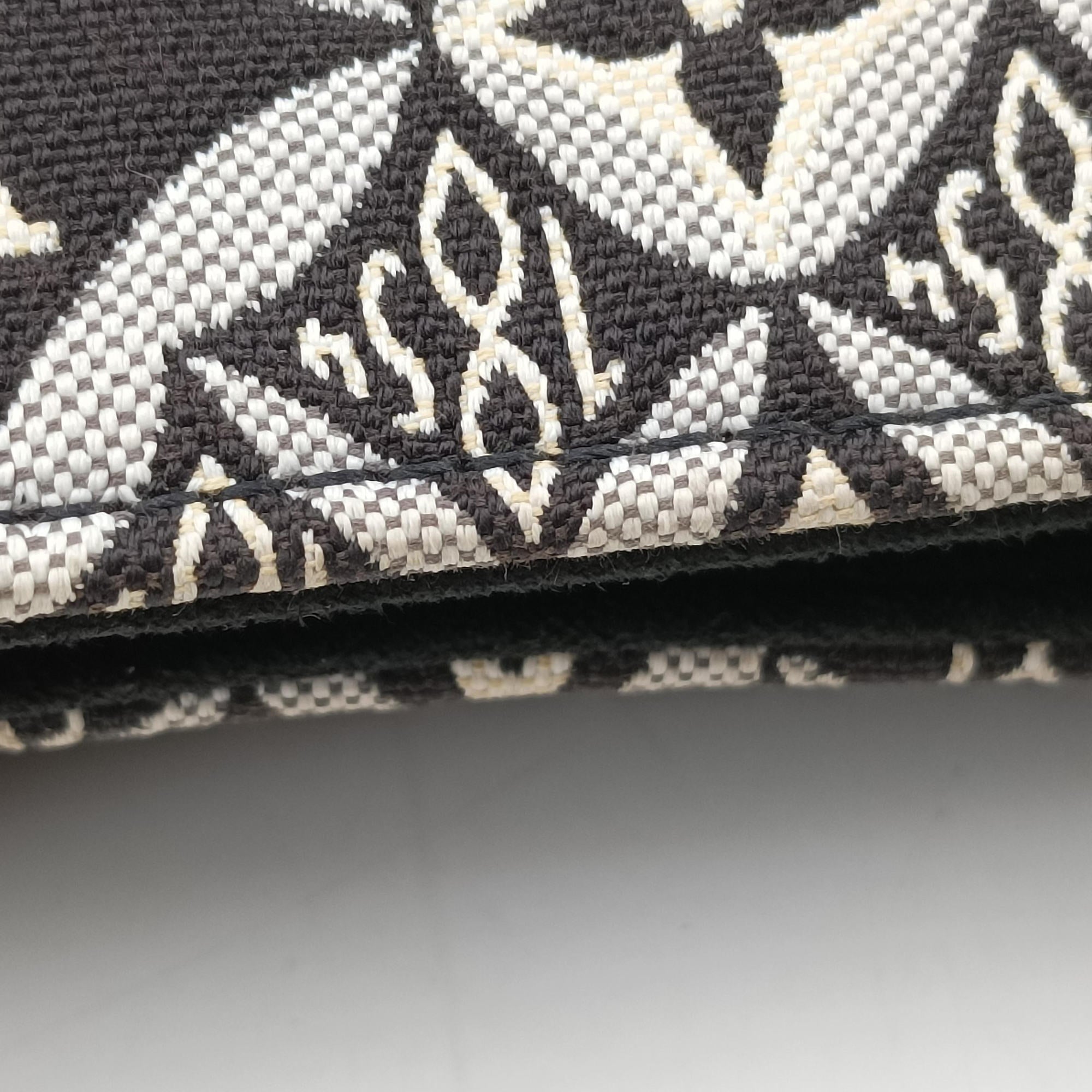 Vintage Louis Vuitton SINCE1854 On the Go GM Black×White jacquard canvas x leather M57207 shoulderbag | stylenewstar