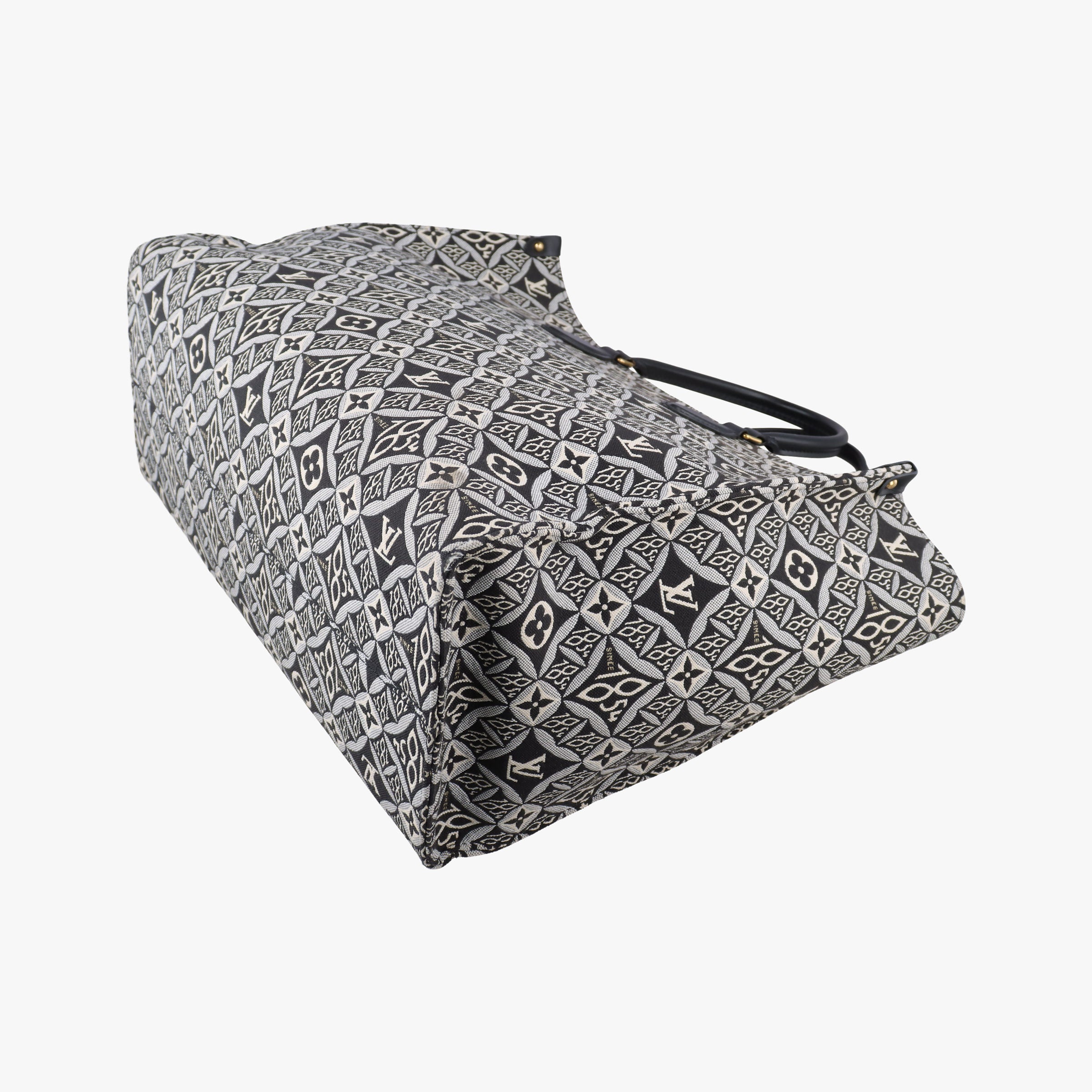 Vintage Louis Vuitton SINCE1854 On the Go GM Black×White jacquard canvas x leather M57207 shoulderbag | stylenewstar