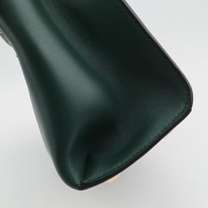 Pre-owned Ferragamo Studio Green Calfskin  shoulderbag | stylenewstar