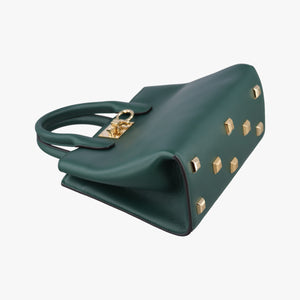 Pre-owned Ferragamo Studio Green Calfskin  shoulderbag | stylenewstar