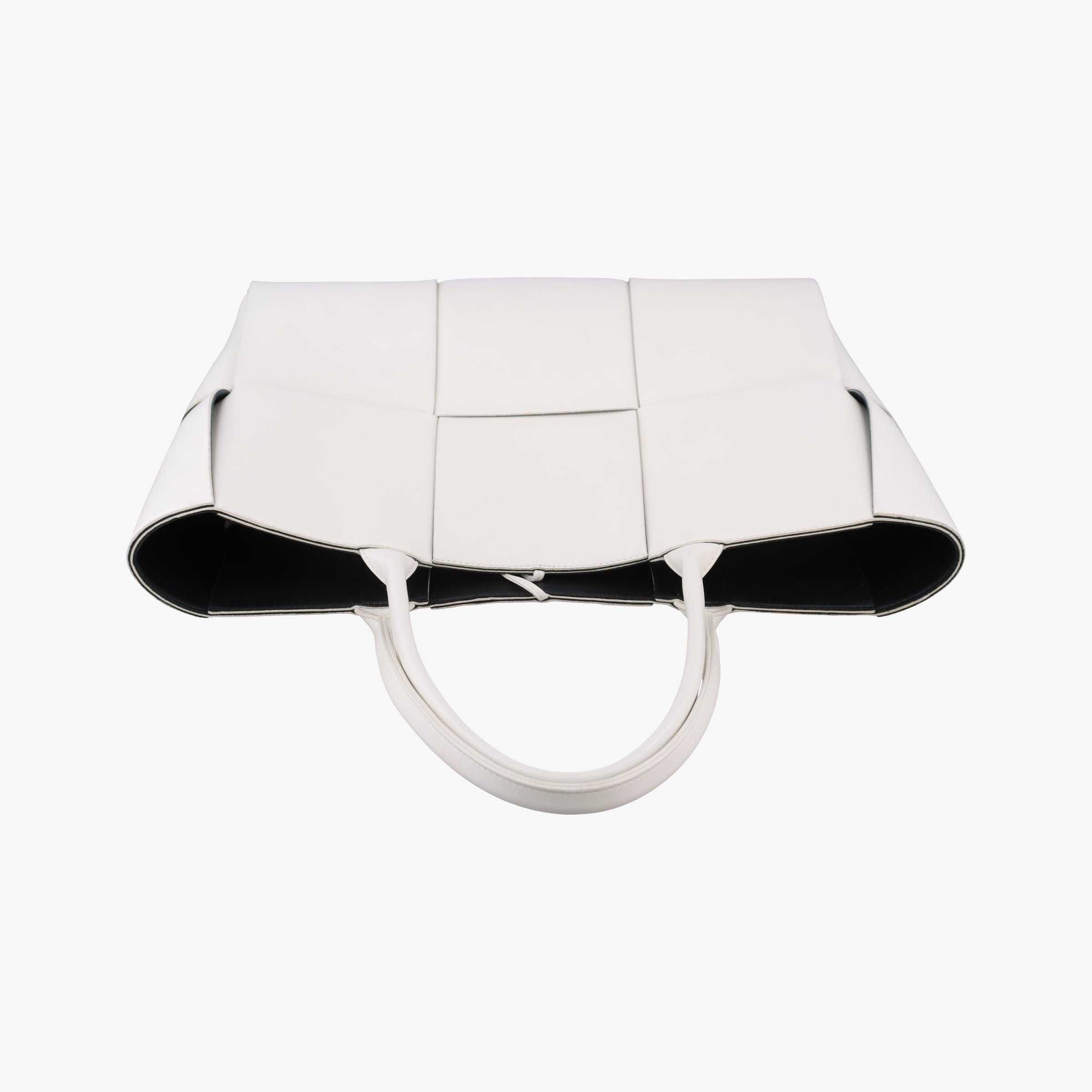 Pre-owned Bottega Veneta The Arcotote White lambskin  handbag | stylenewstar