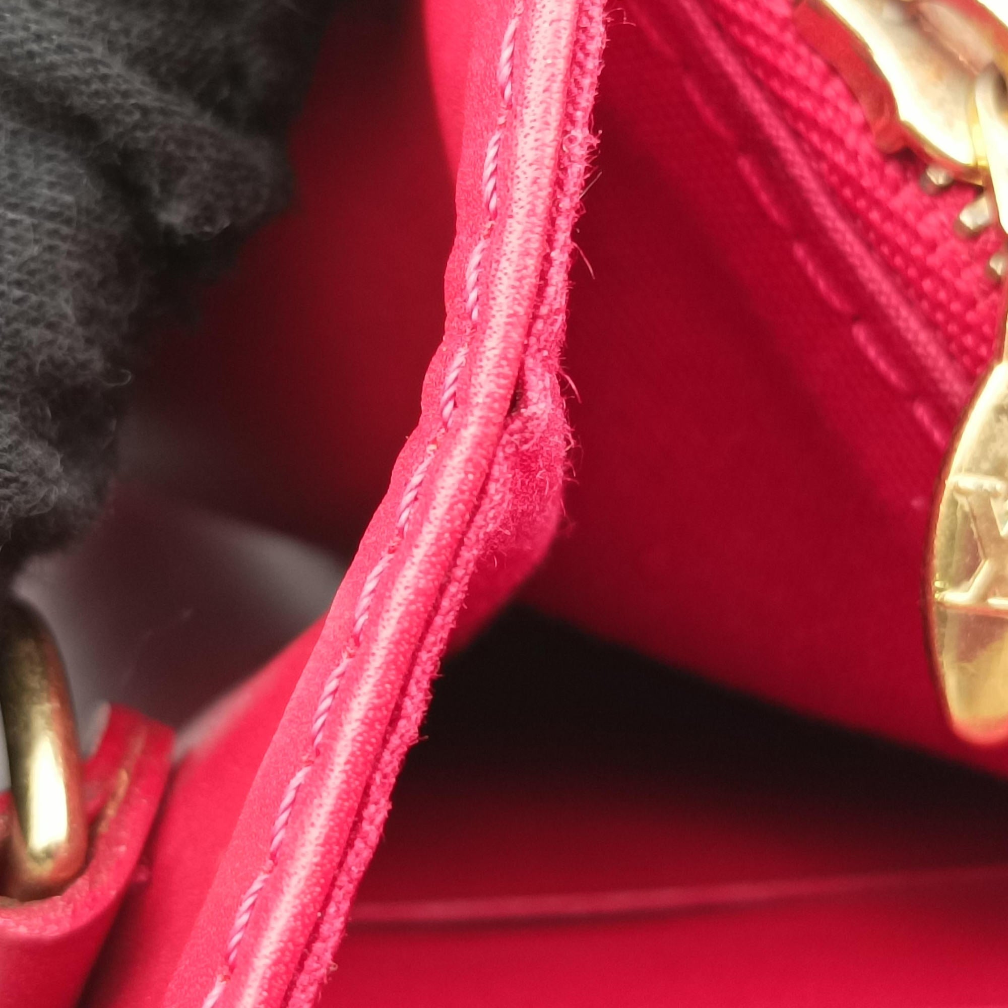 Vintage Louis Vuitton Belle Air Pomme d'Amour Vernis M93614 shoulderbag | stylenewstar