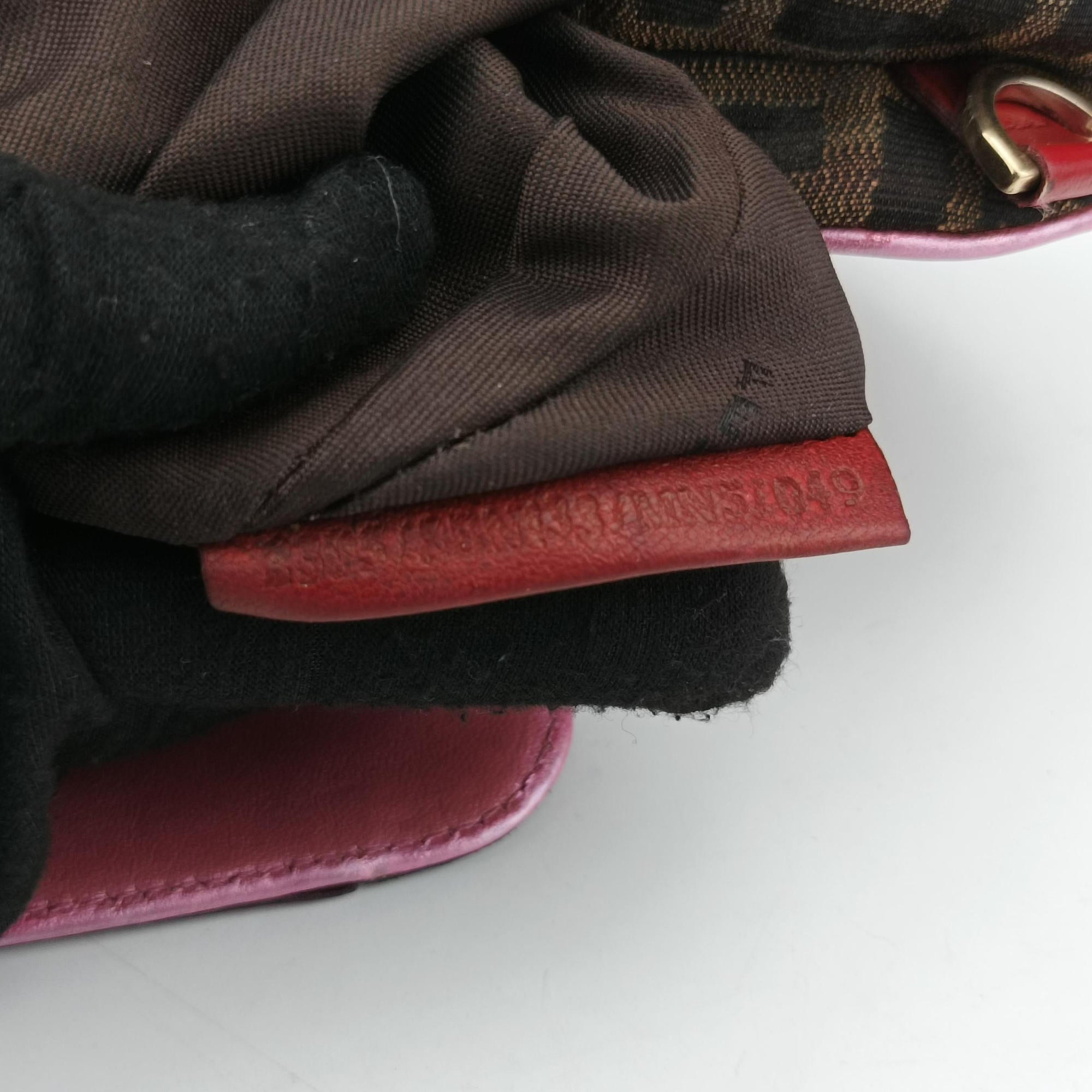 Pre-owned Fendi Zucca Vanity Mirror Brown × Red Jacquard × Leather 8BN133 shoulderbag | stylenewstar