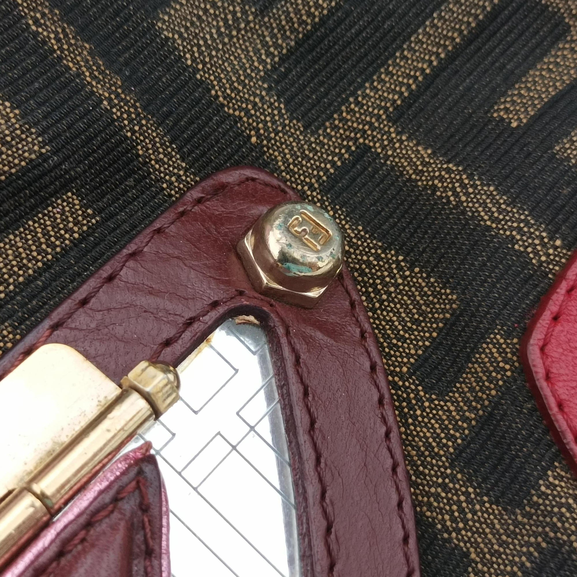 Pre-owned Fendi Zucca Vanity Mirror Brown × Red Jacquard × Leather 8BN133 shoulderbag | stylenewstar