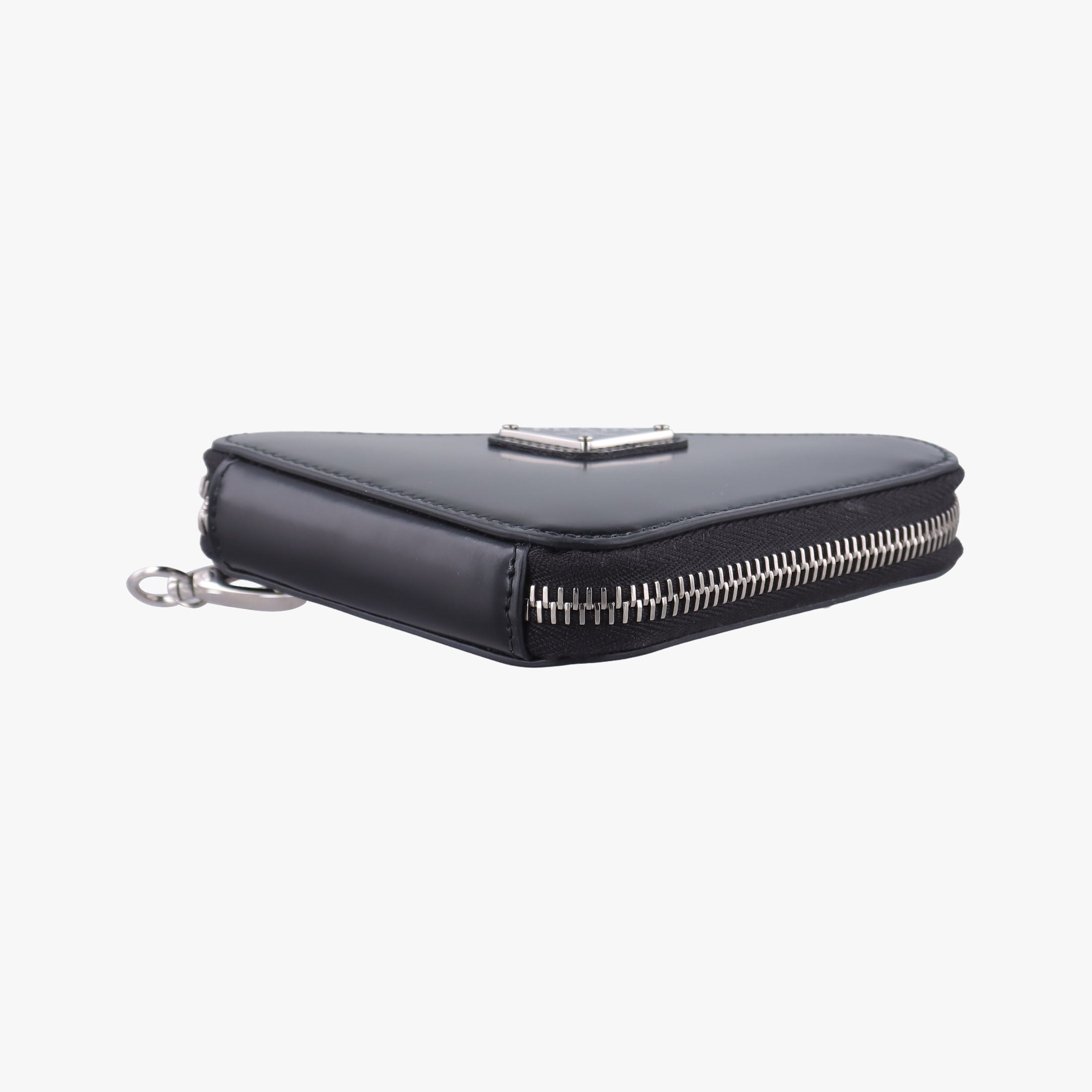 Vintage Prada Triangle Chain Pouch Black Leather  shoulderbag | stylenewstar