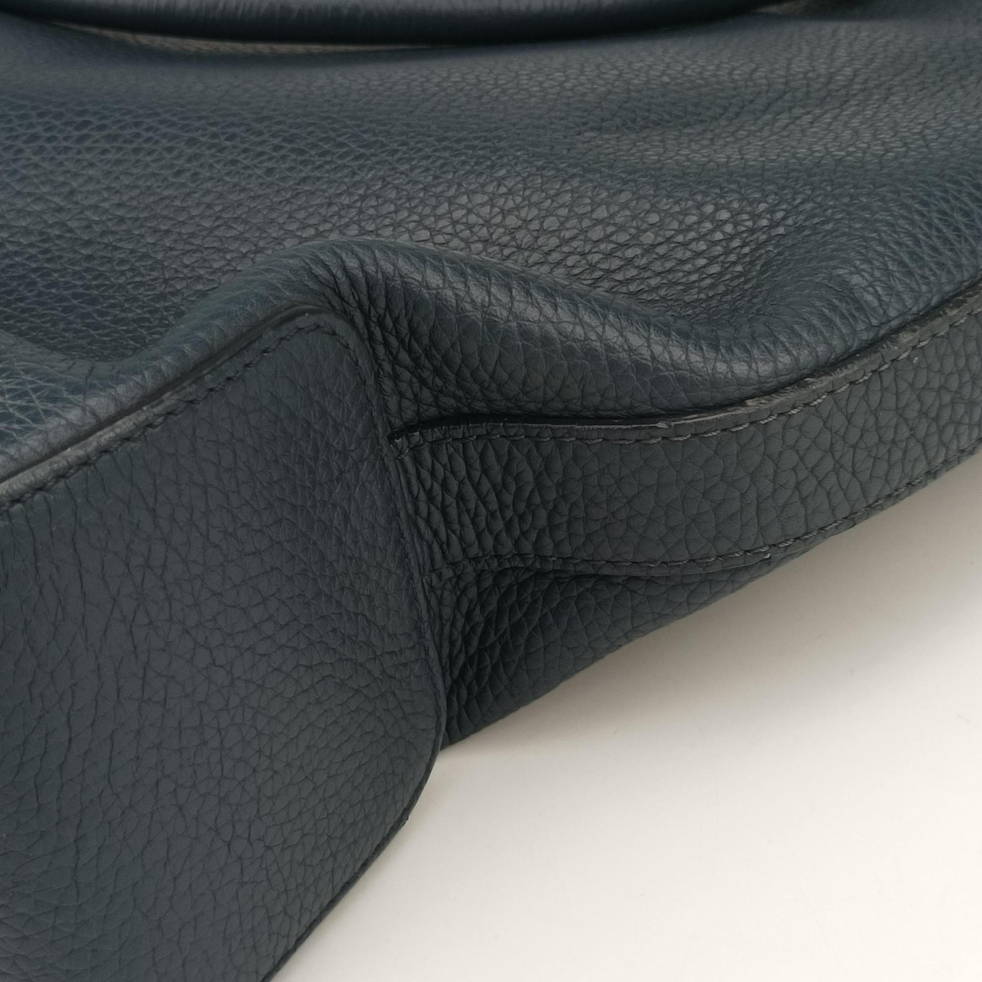 Pre-owned Louis Vuitton Greenwich Marine Taurillon Leather M94477 shoulderbag | stylenewstar