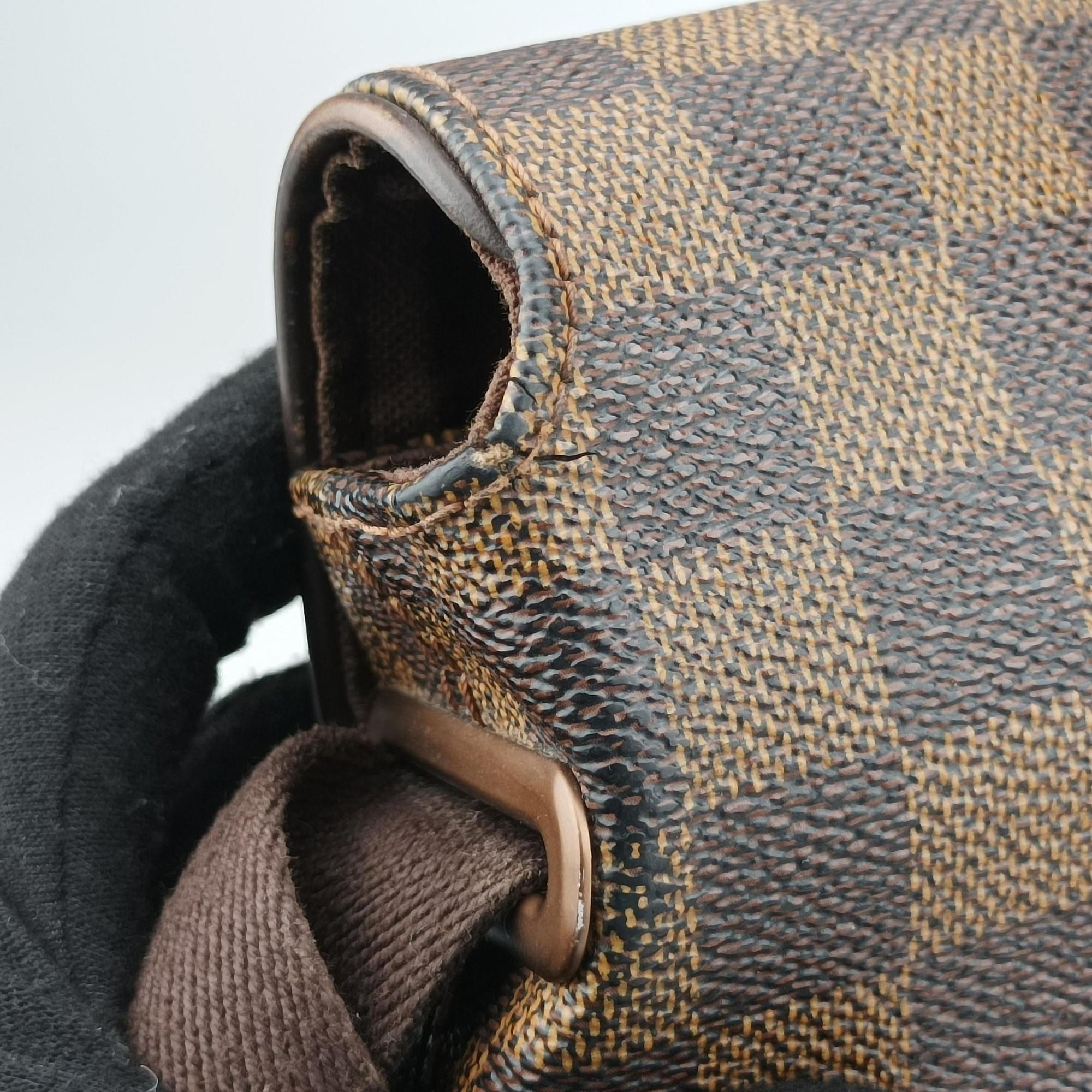 Secondhand Louis Vuitton BROOKLYN PM EBENE Damier Canvas N51210 shoulderbag | stylenewstar