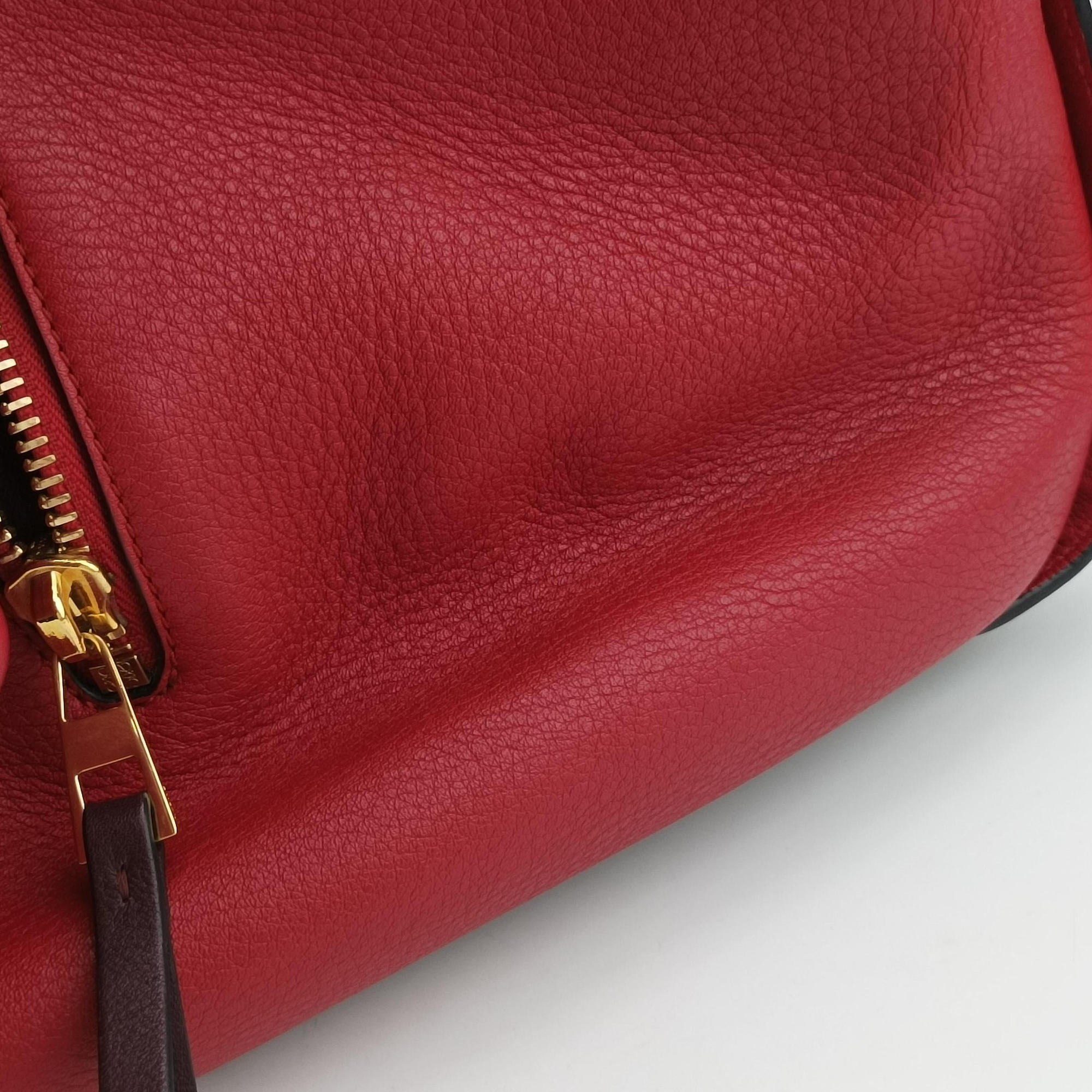 Pre-owned Loewe hammock Red×burgundy leather  shoulderbag | stylenewstar