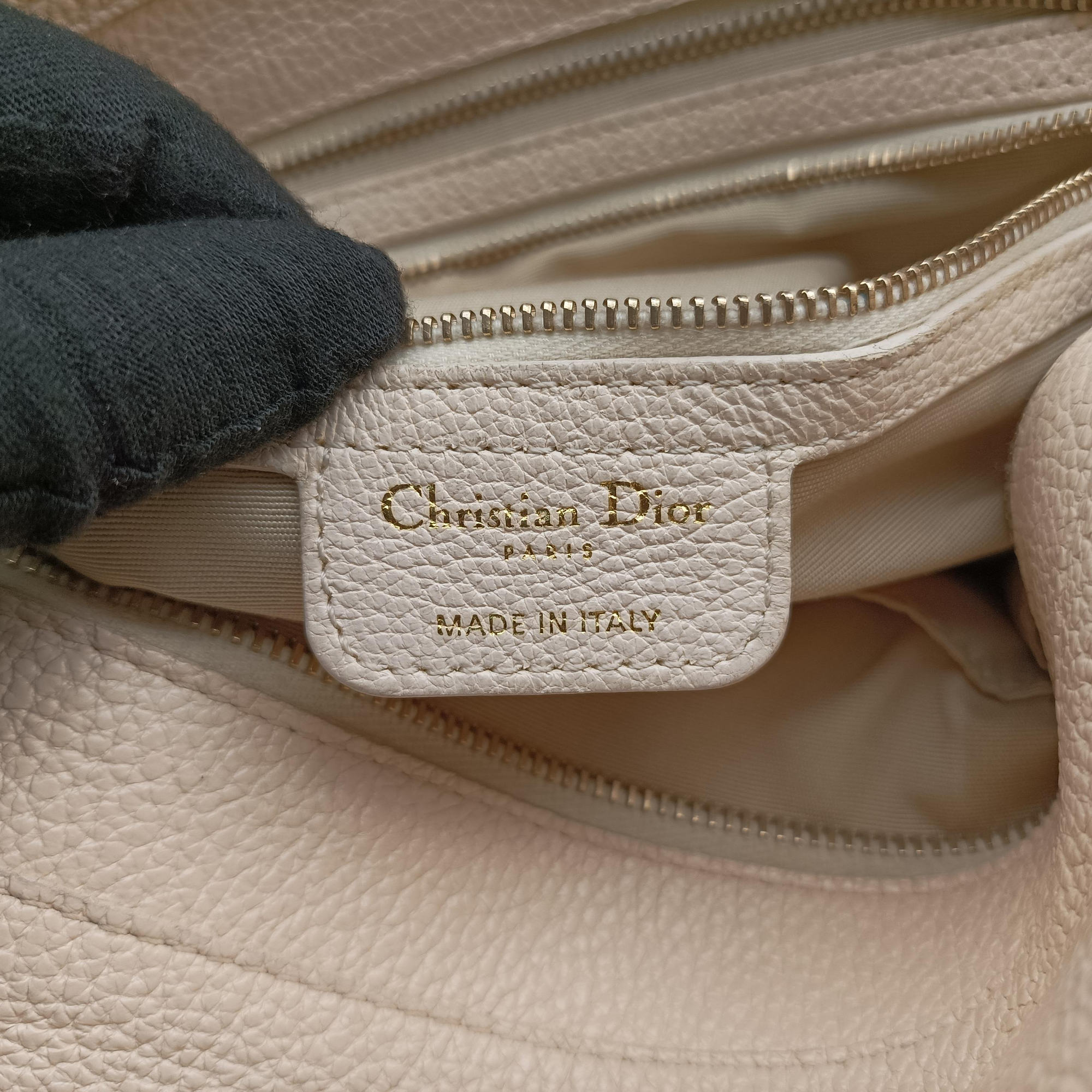 Pre-owned Christian Dior Cannage Bee Beige Leather  handbag | stylenewstar