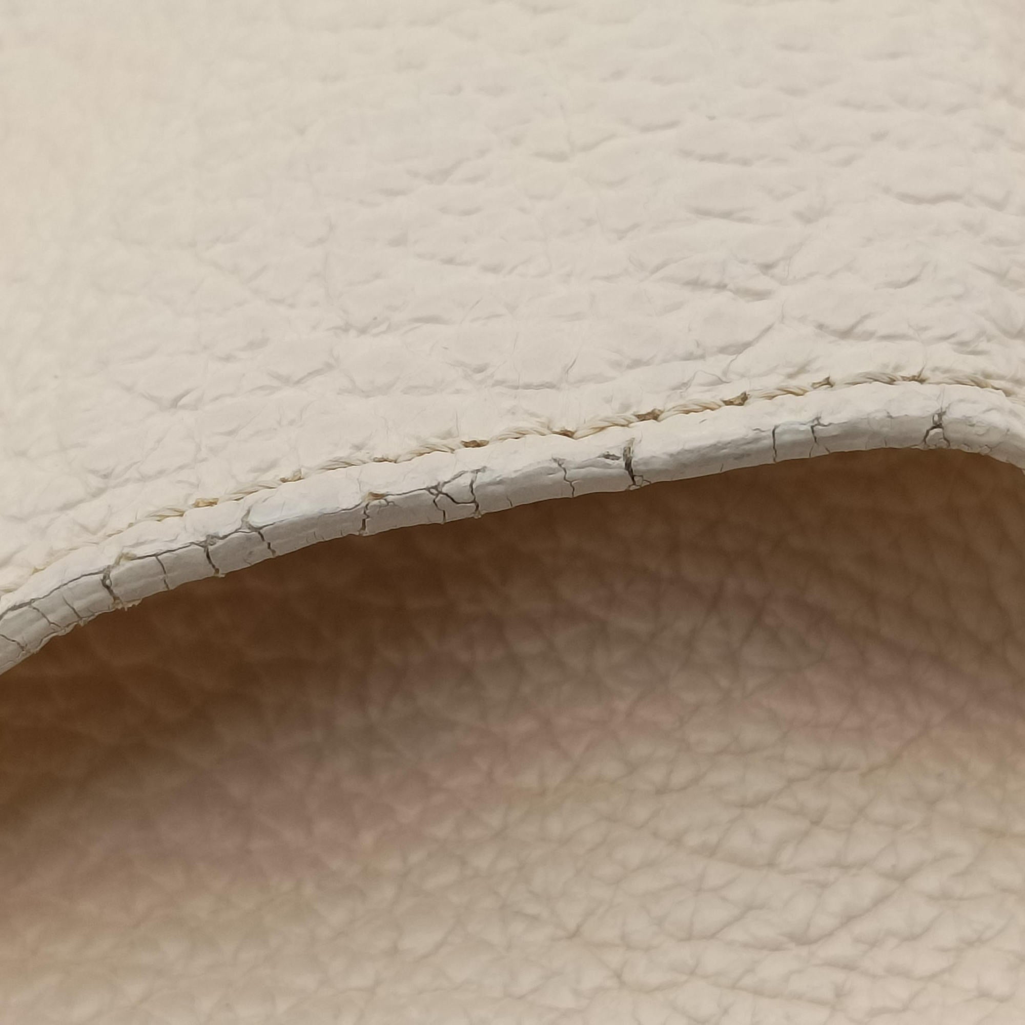 Pre-owned Christian Dior Cannage Bee Beige Leather  handbag | stylenewstar