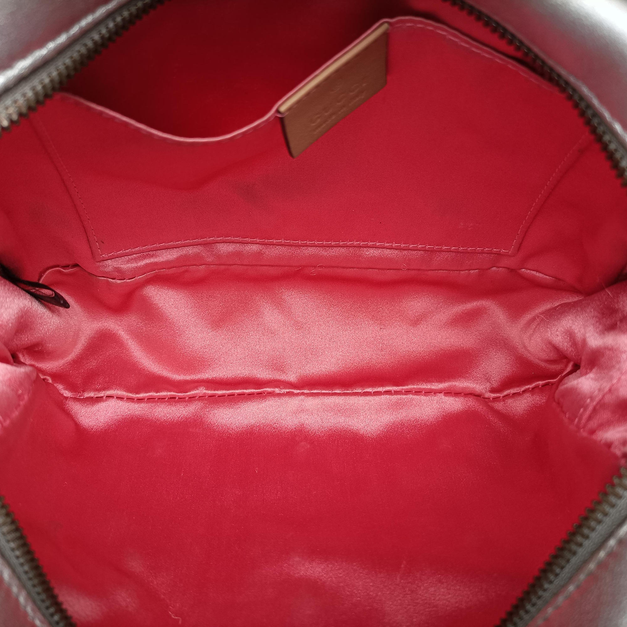 Pre-owned Gucci GG Marmont Silver Leather 447632 shoulderbag | stylenewstar
