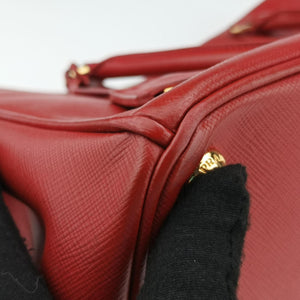 Pre-owned Prada Galleria Red SAFFIANO Leather BN1786 handbag | stylenewstar