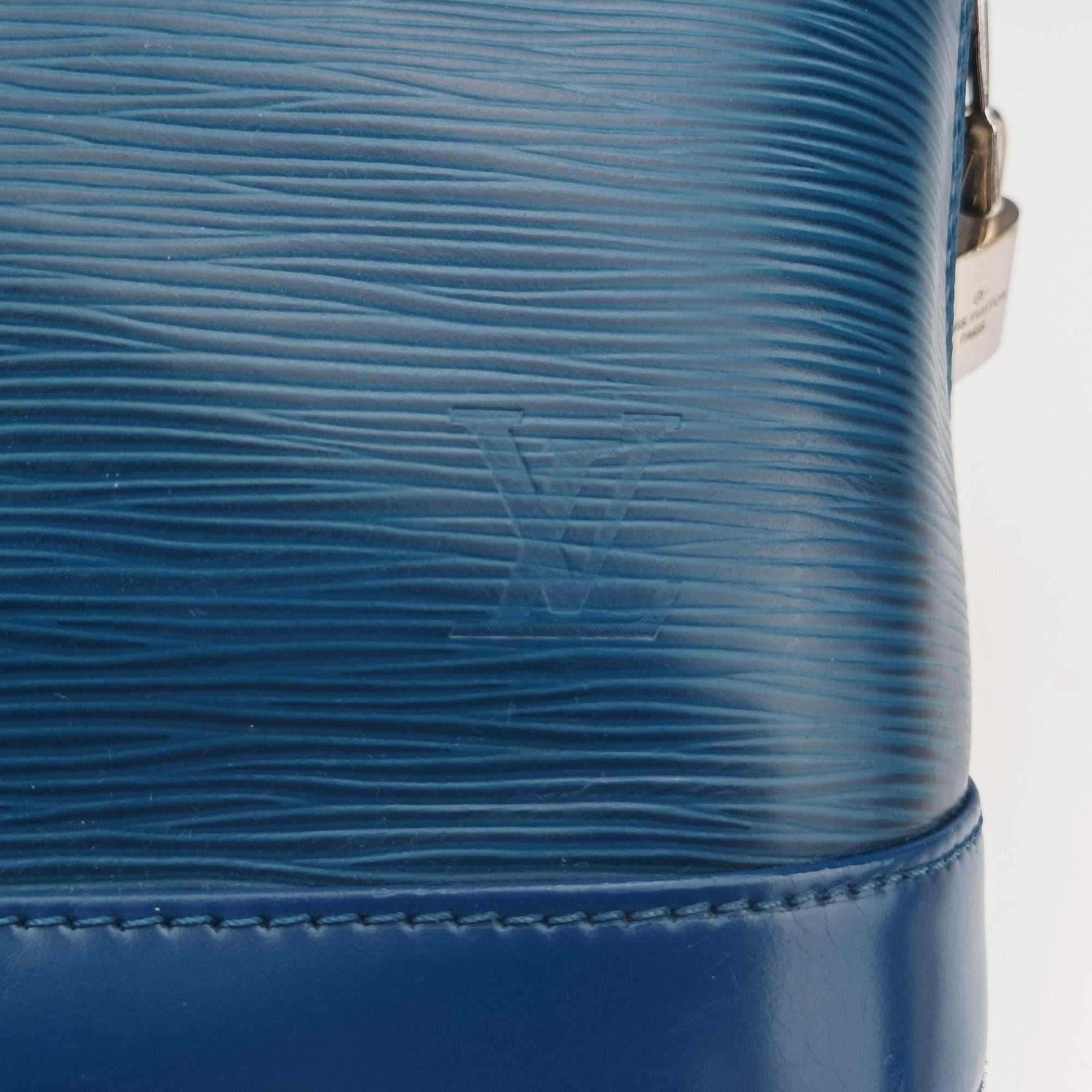 Pre-owned Louis Vuitton Alma PM Toledo Blue Epi M52145 handbag | stylenewstar