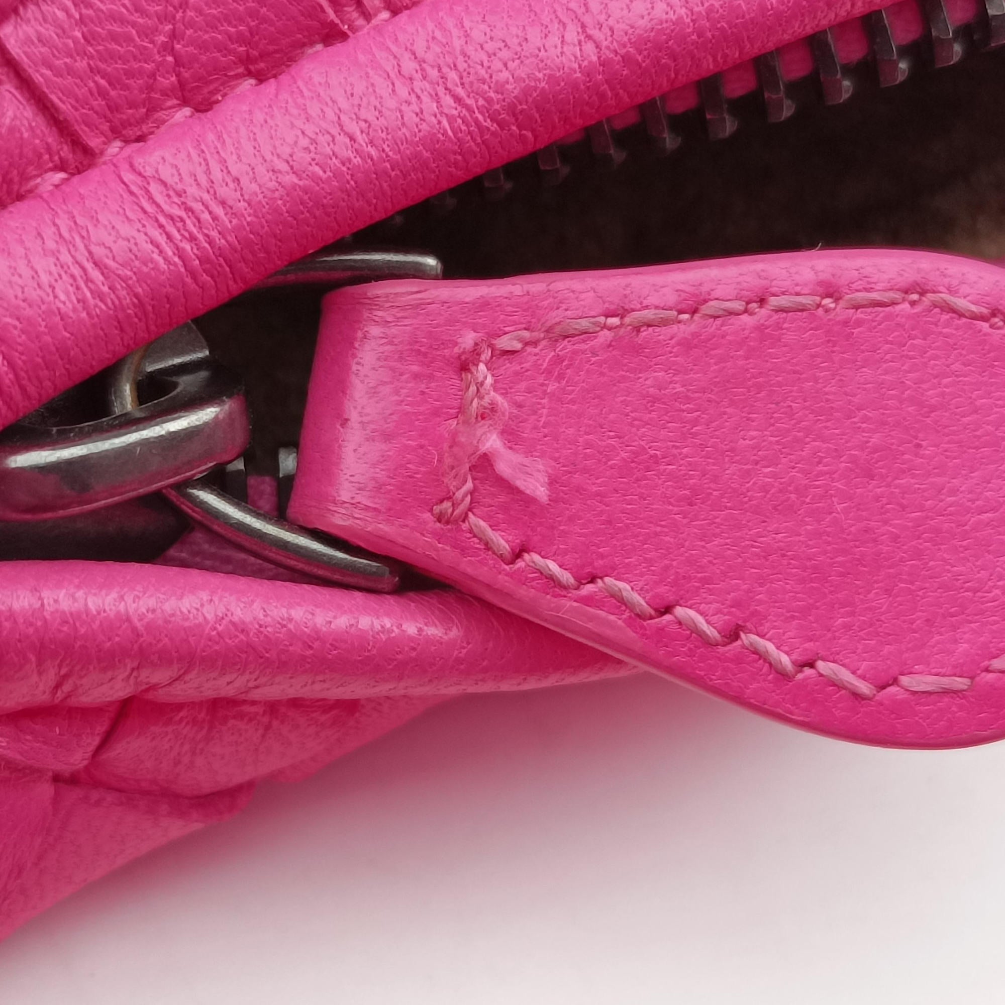 Pre-owned Bottega Veneta Intrecciato Rose lambskin  handbag | stylenewstar