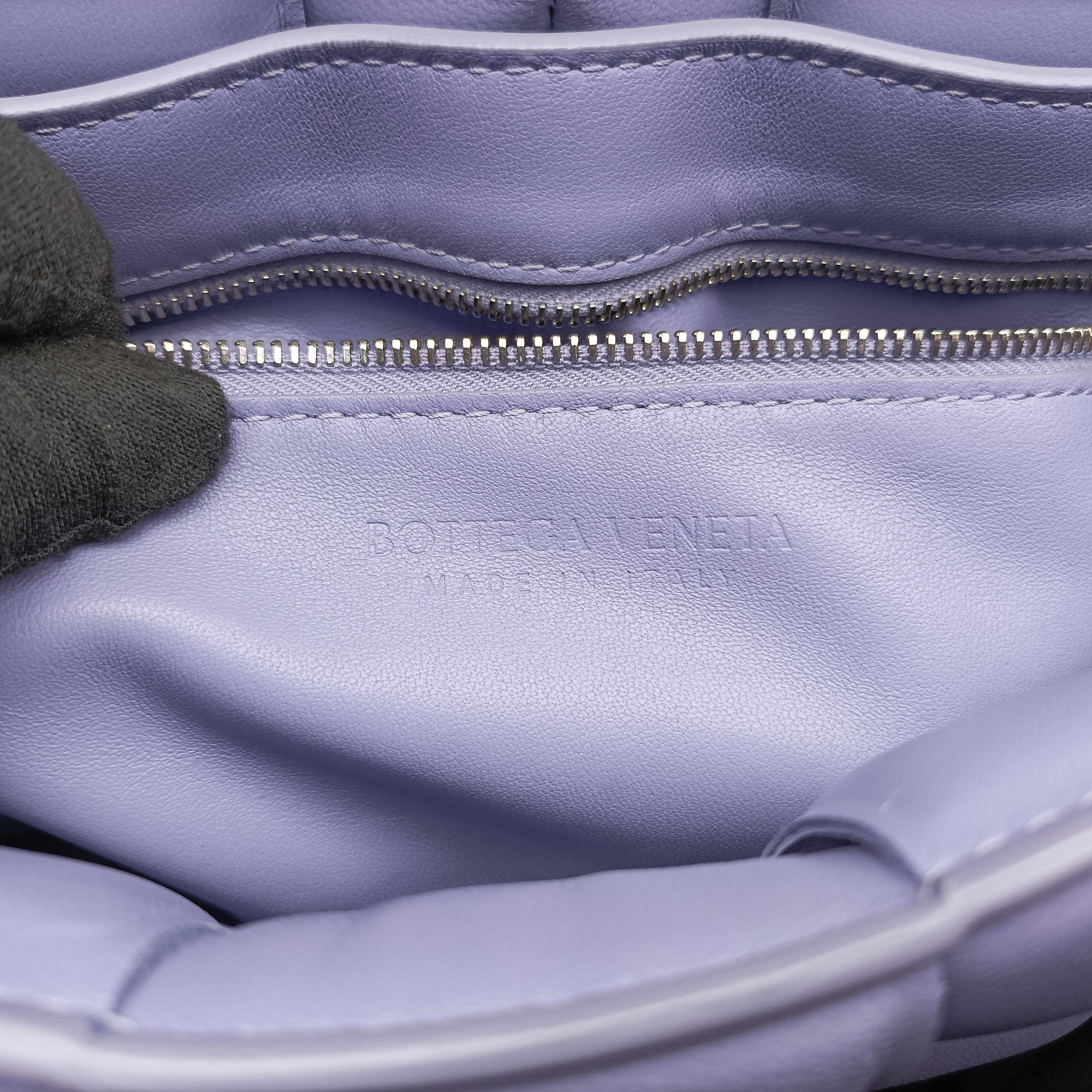 Pre-owned Bottega Veneta Padded Cassette Purple lambskin  shoulderbag | stylenewstar