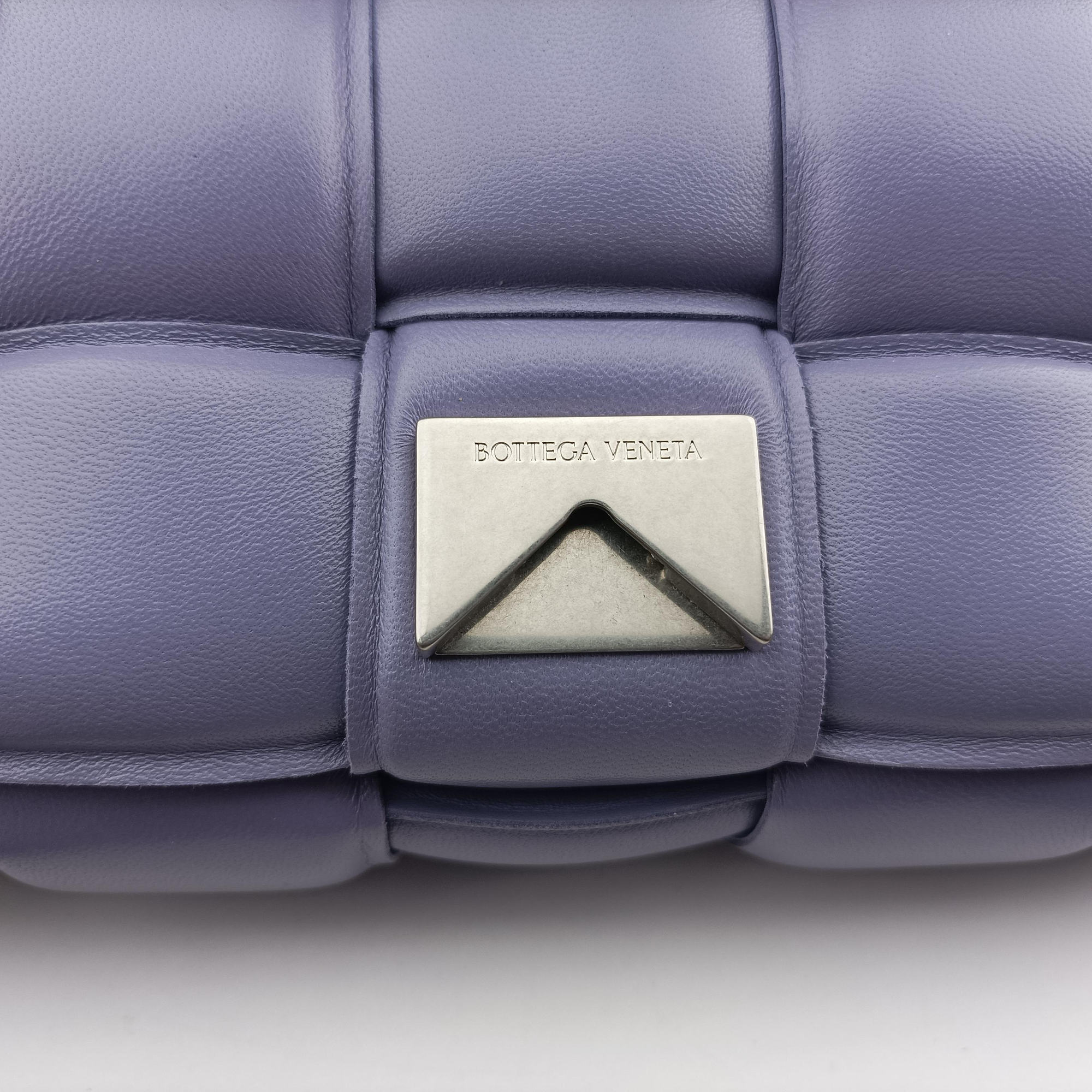 Pre-owned Bottega Veneta Padded Cassette Purple lambskin  shoulderbag | stylenewstar
