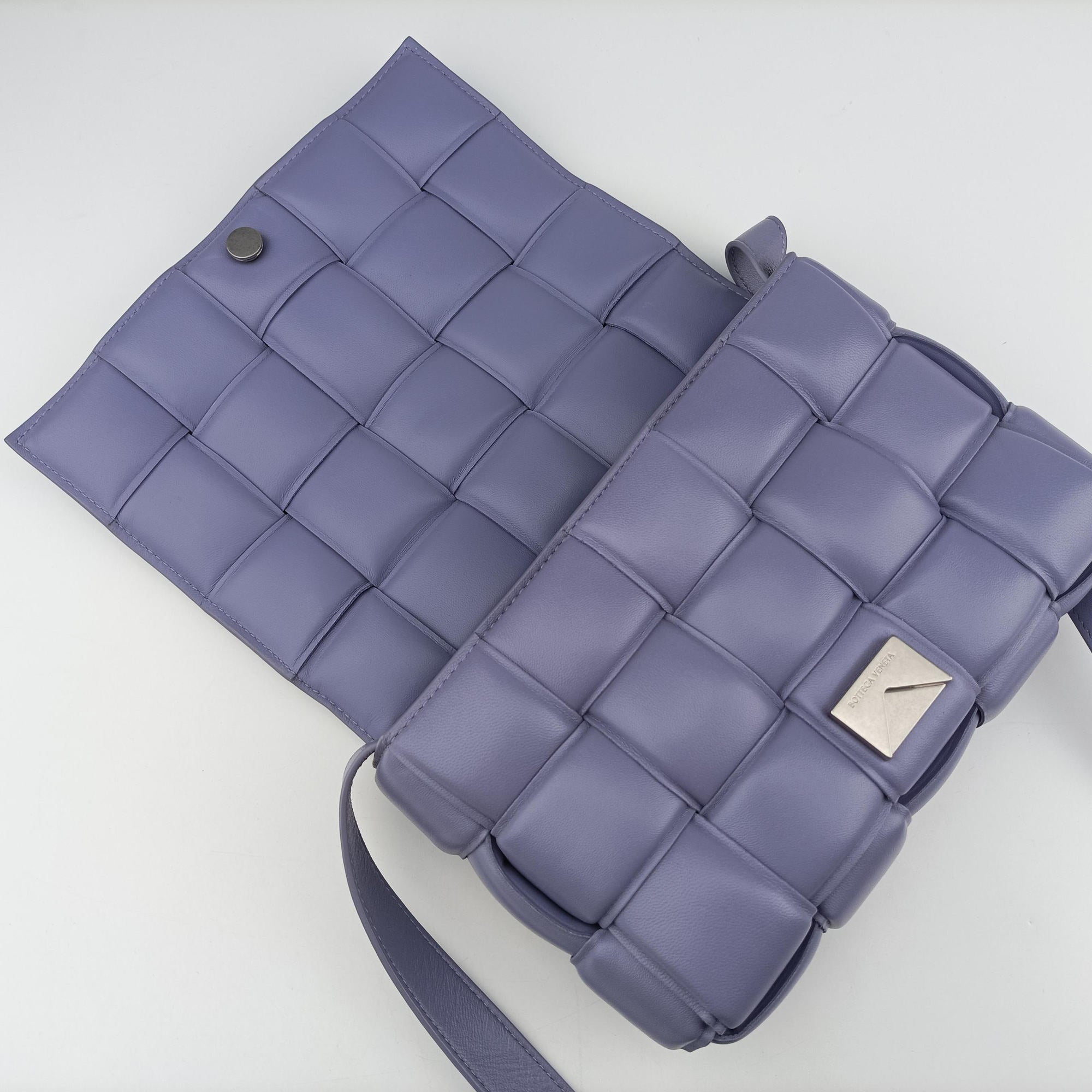 Pre-owned Bottega Veneta Padded Cassette Purple lambskin  shoulderbag | stylenewstar
