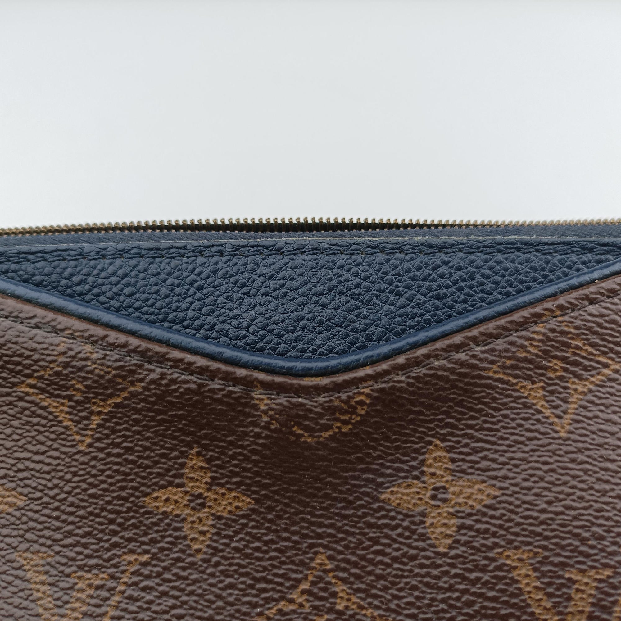Vintage Louis Vuitton PALLAS Clutch brown×Marine Monogram Canvas×calf leather M41639 shoulderbag | stylenewstar