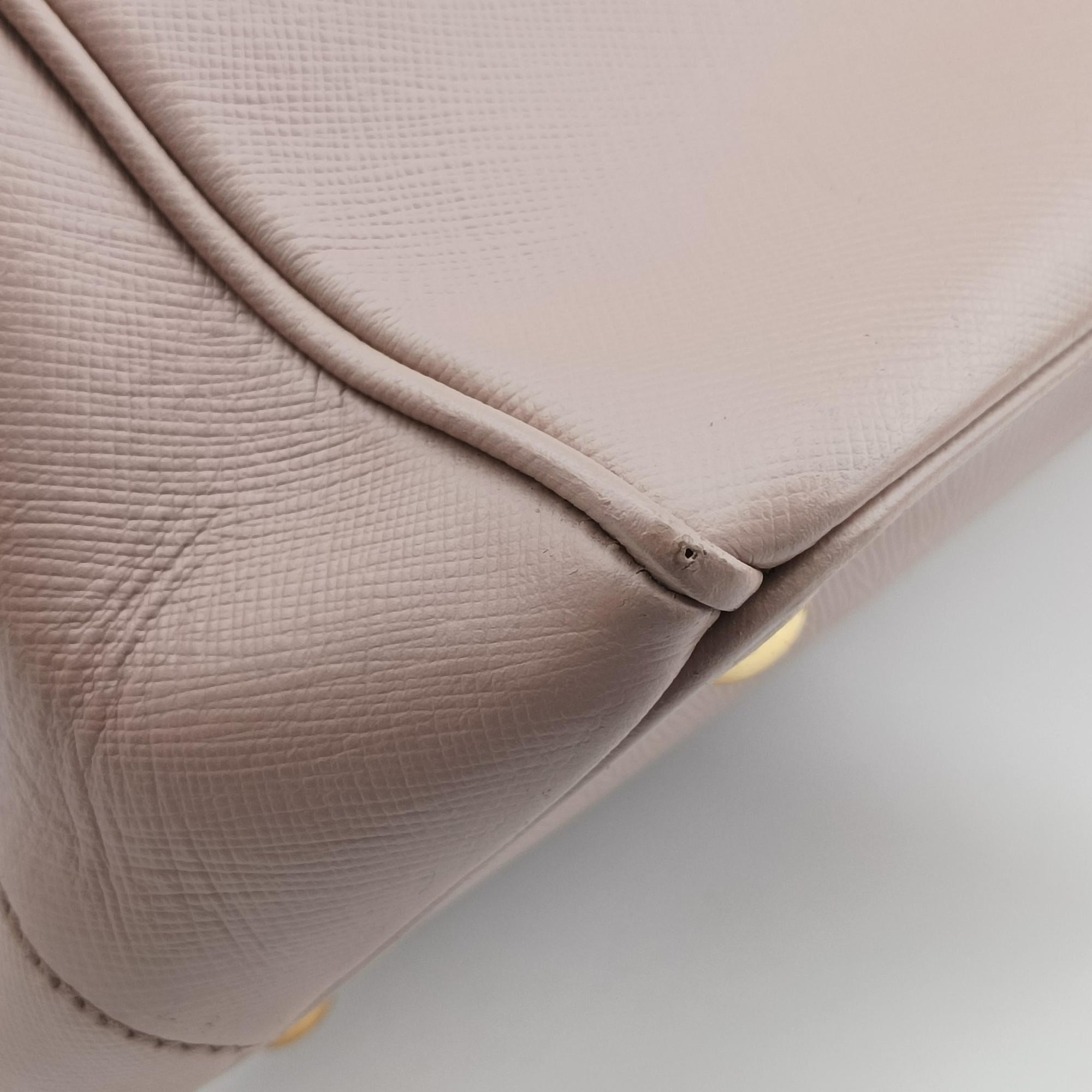 Vintage Prada Galleria Pink SAFFIANO Leather BN1786 shoulderbag | stylenewstar