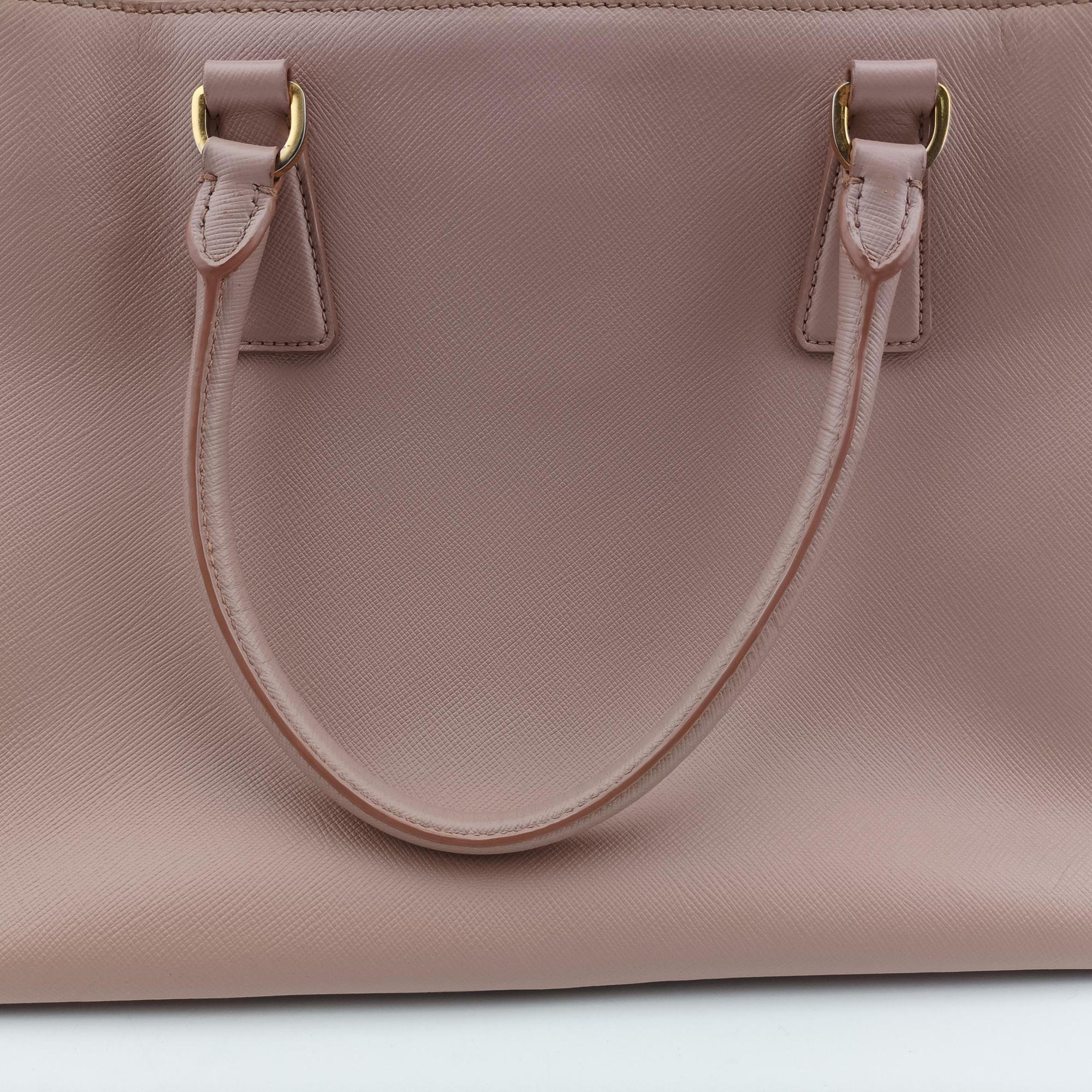 Vintage Prada Galleria Pink SAFFIANO Leather BN1786 shoulderbag | stylenewstar