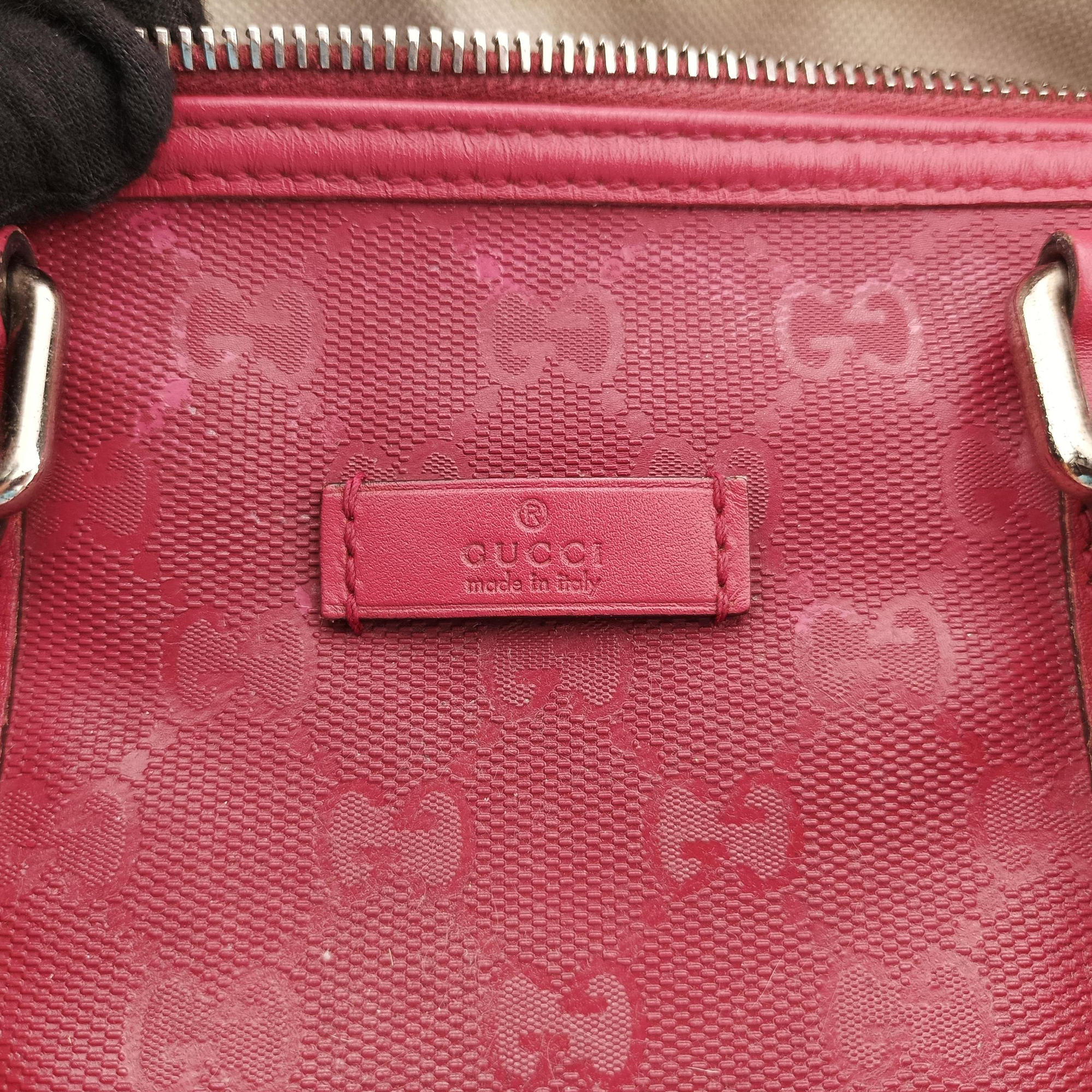 Vintage Gucci GG plus Spring Joy GG Supreme Red PVC coated canvas×Leather 193603 handbag | stylenewstar