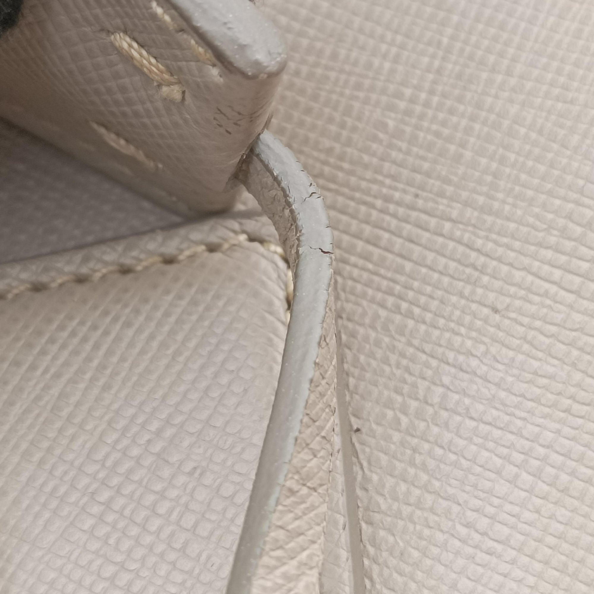 Secondhand Prada Galleria beige SAFFIANO Leather BN2274 handbag | stylenewstar