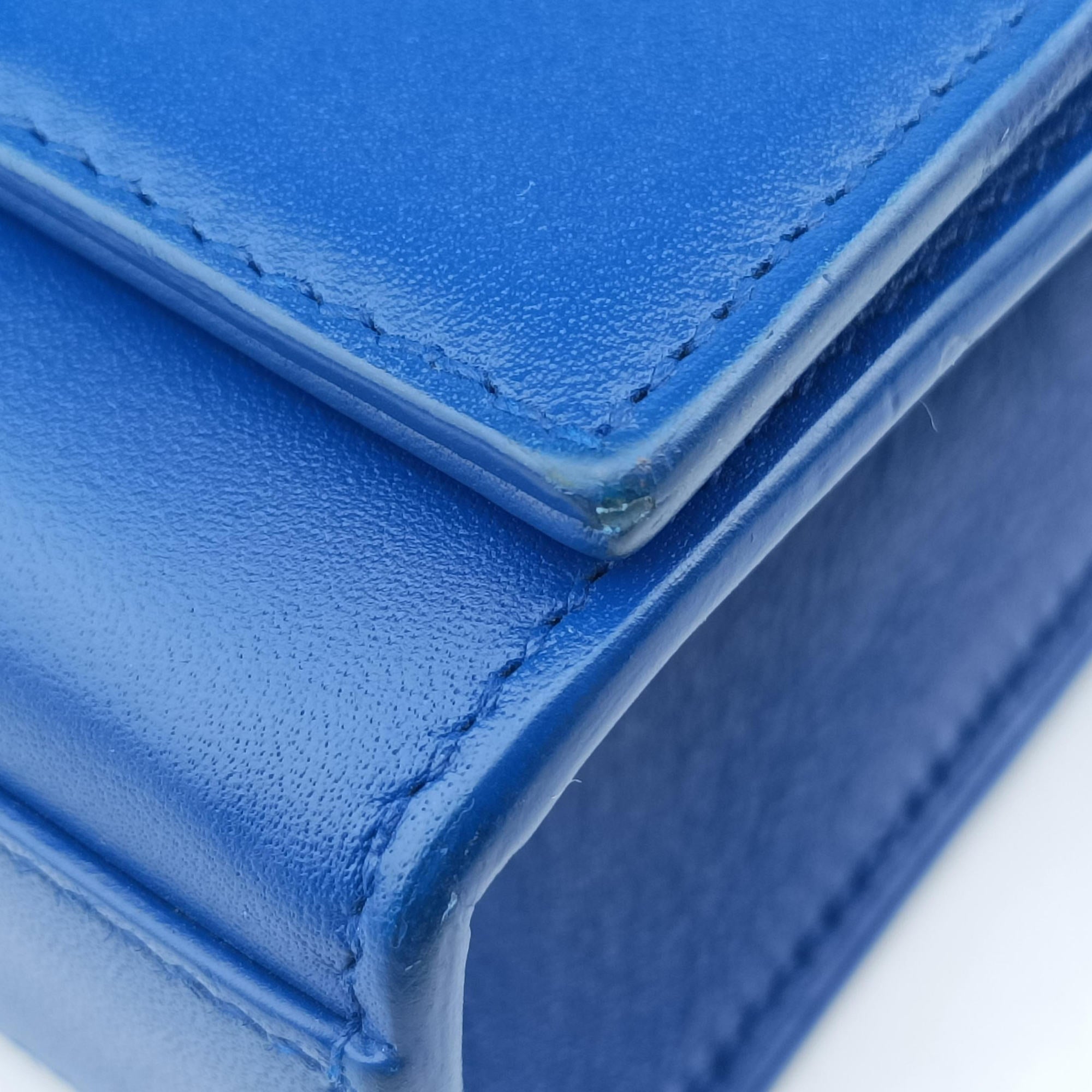 Secondhand Yves Saint Laurent KATE Blue Leather 354119 shoulderbag | stylenewstar