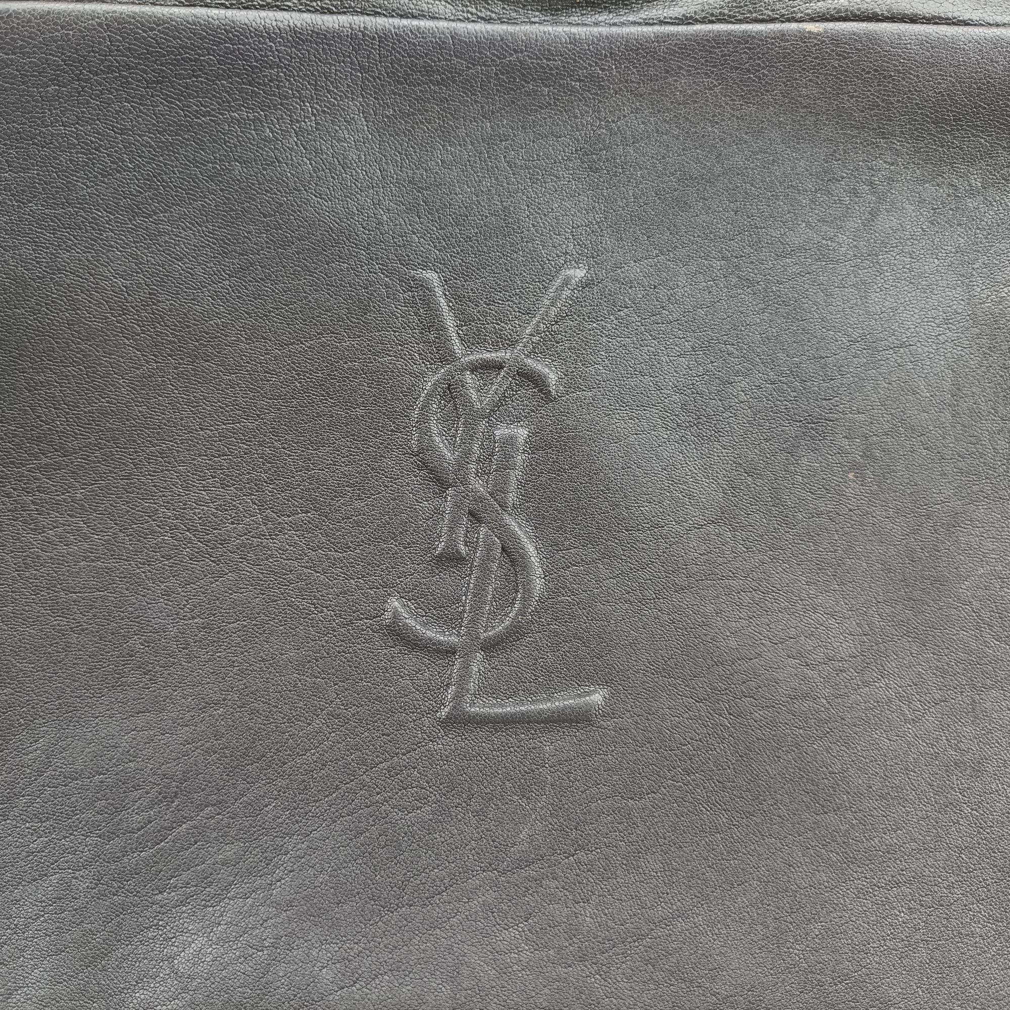 Pre-owned Yves Saint Laurent PARIS fringe Grey Leather 470299 shoulderbag | stylenewstar