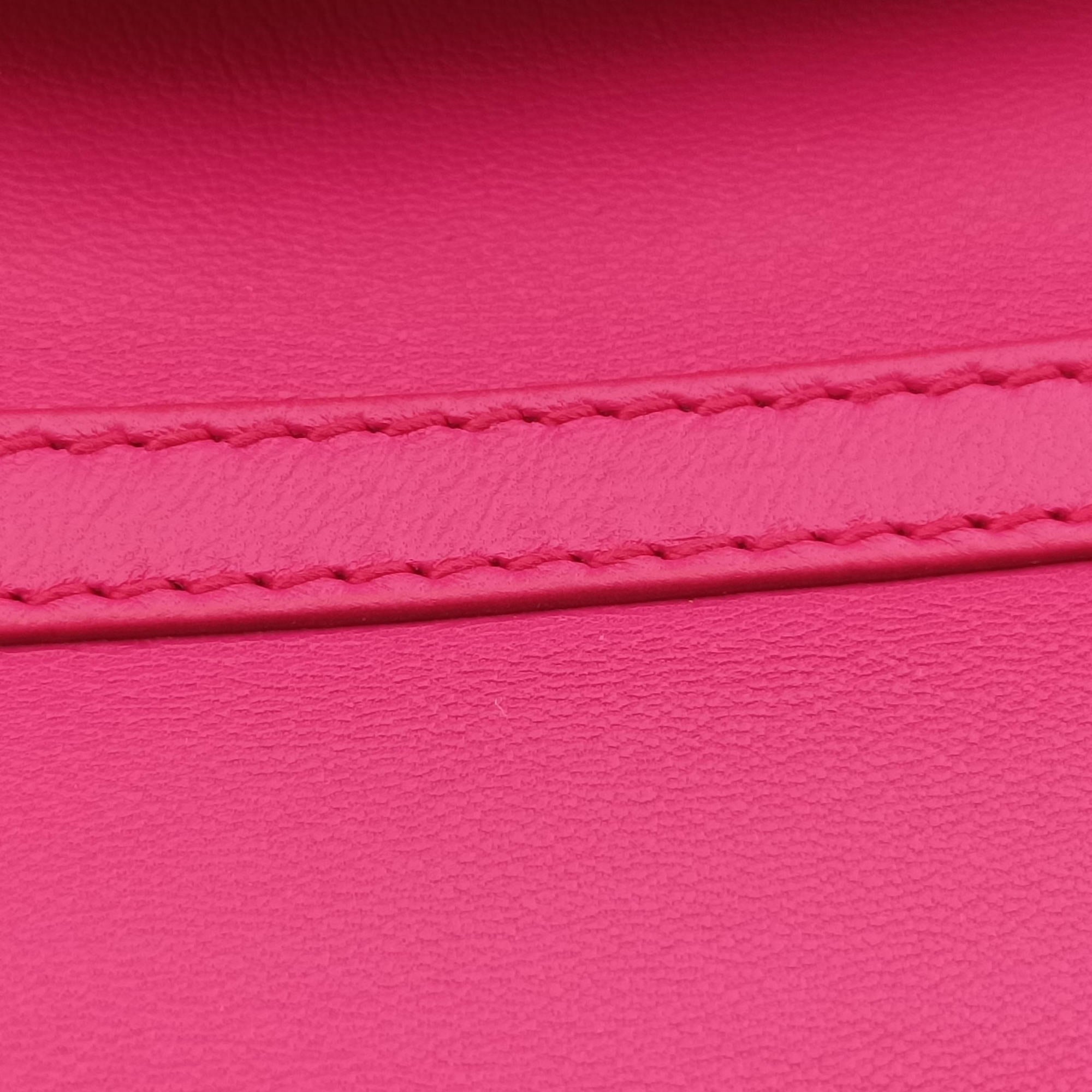Vintage VERSACE La Medusa Rose Leather  shoulderbag | stylenewstar