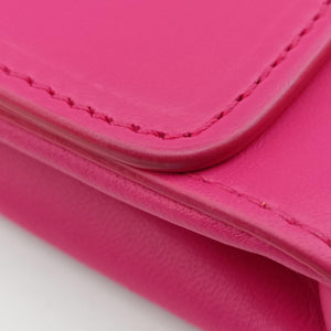 Vintage VERSACE La Medusa Rose Leather  shoulderbag | stylenewstar