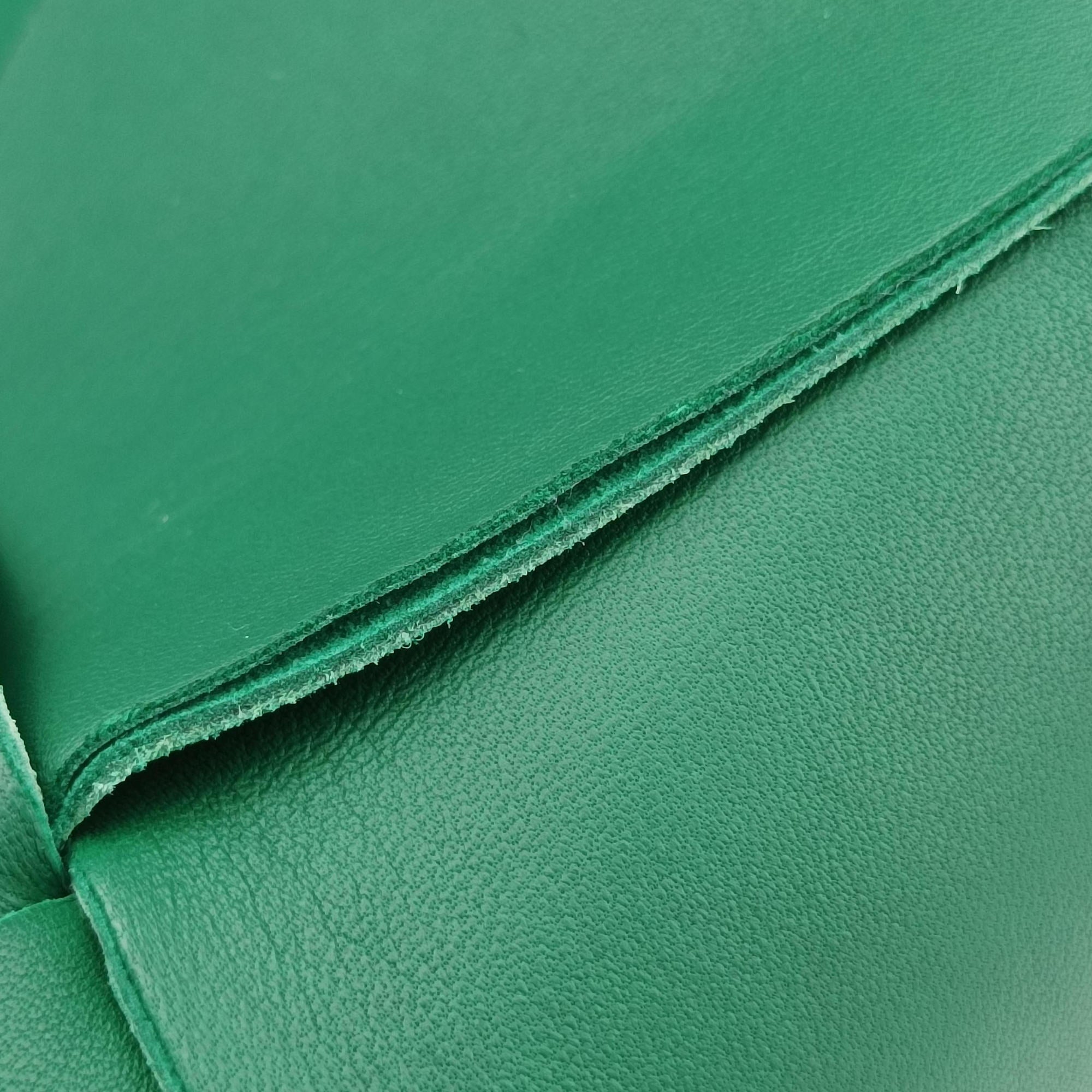 Pre-owned Bottega Veneta THE ARCO Tote Medium Green lambskin  handbag | stylenewstar