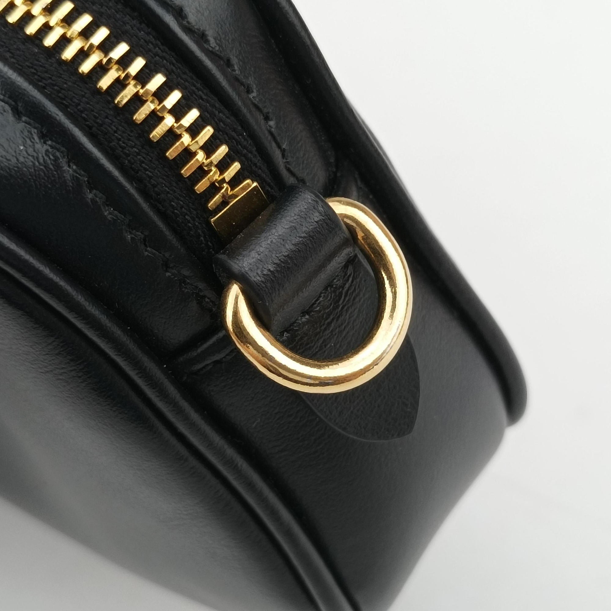 Pre-owned Miu Miu logo Black leather  bum bag/waist bag | stylenewstar